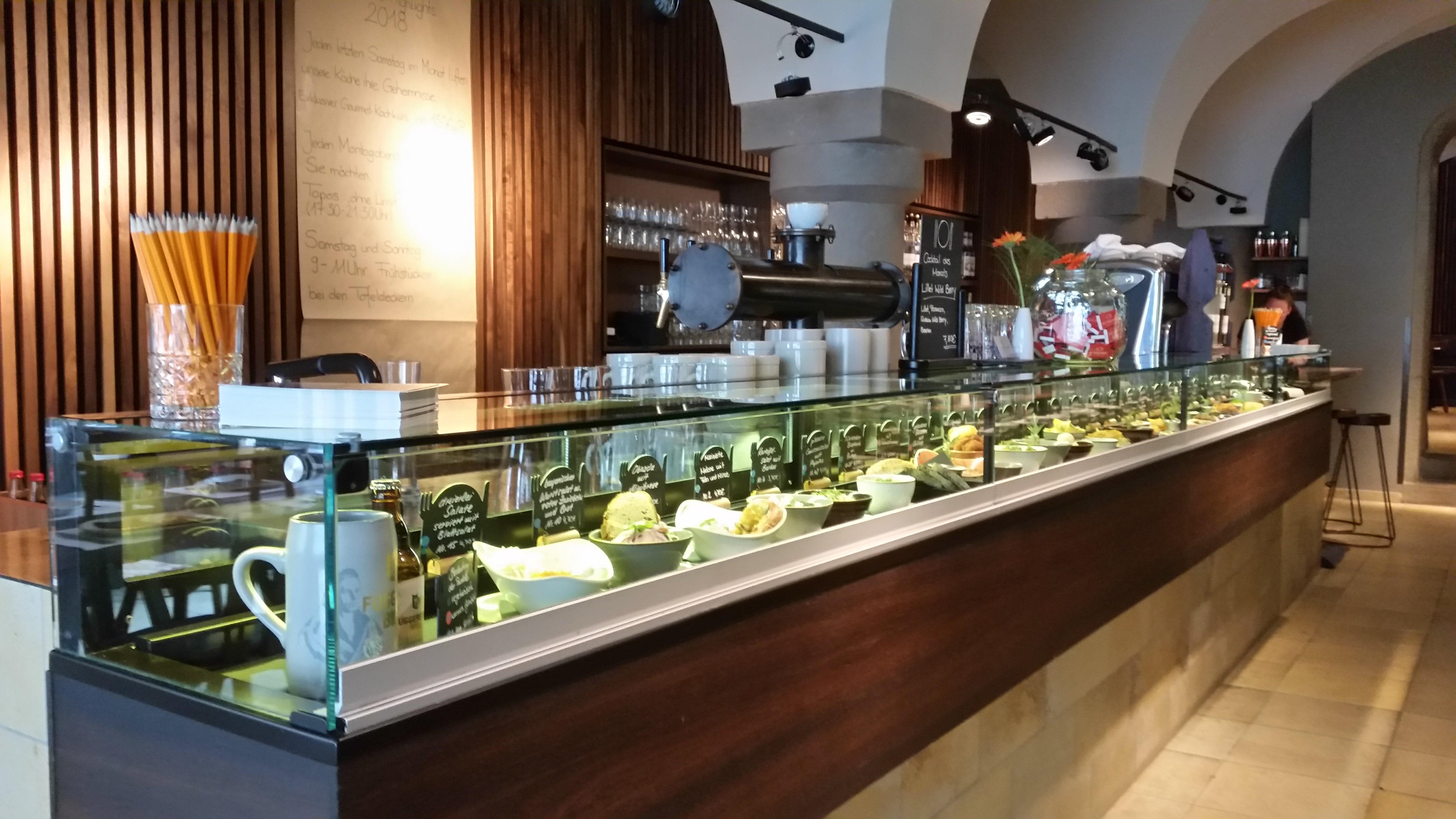 Die Tafeldecker in der Fuggerei