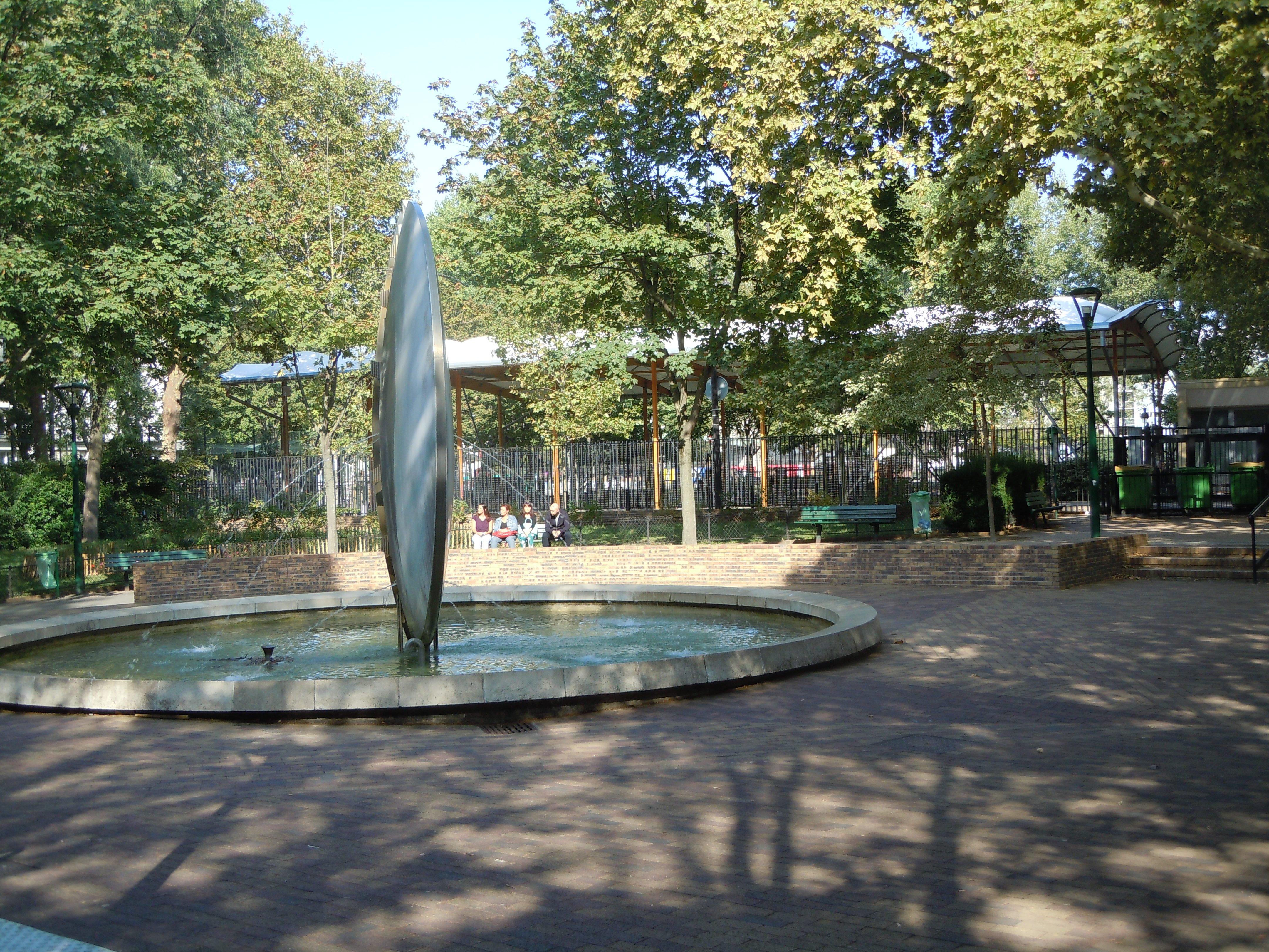 Square Marcel Mouloudji