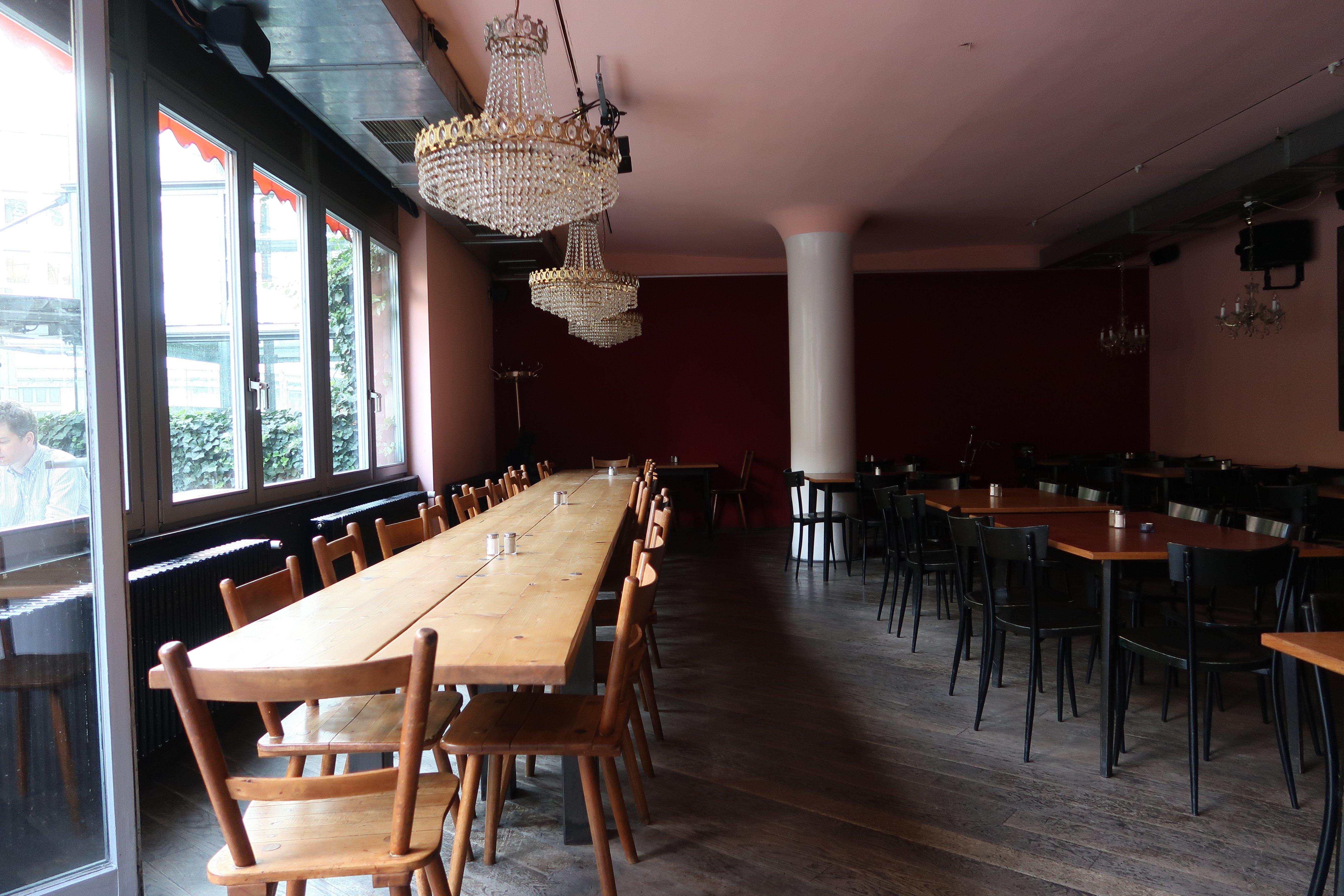 Schlesinger International