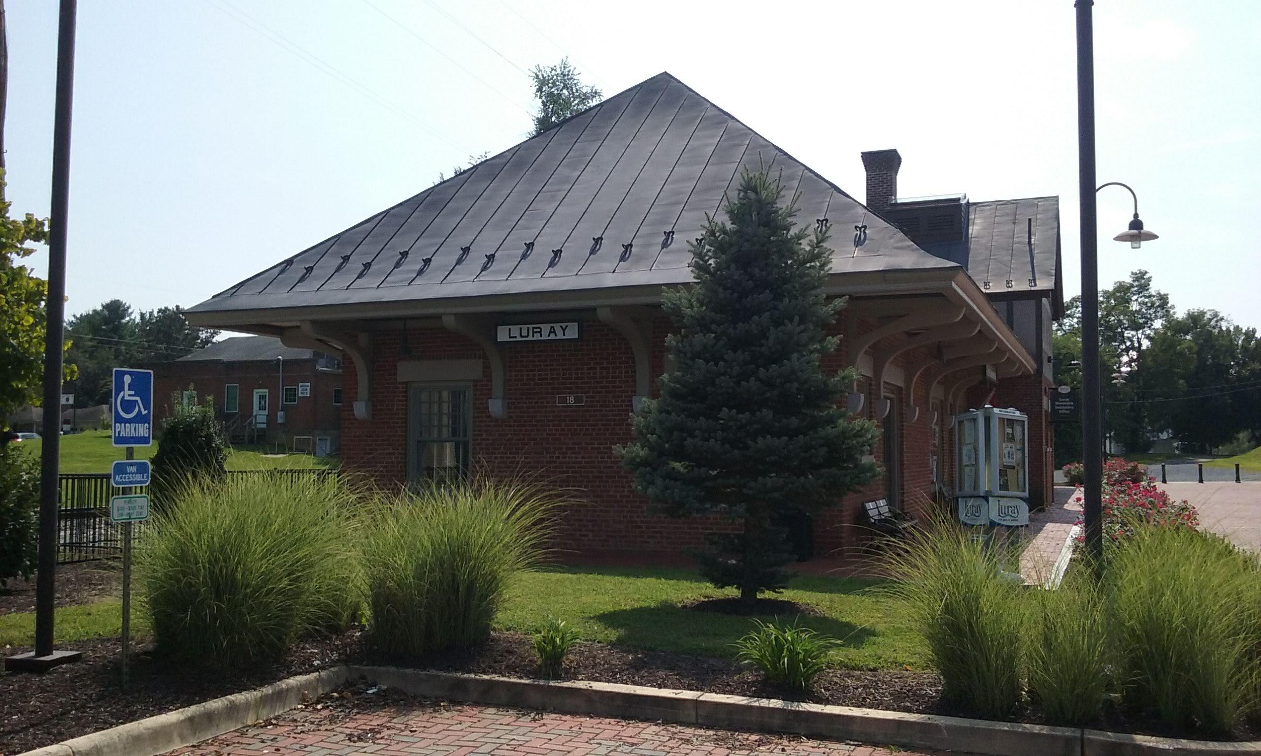 Photo by Christopher W