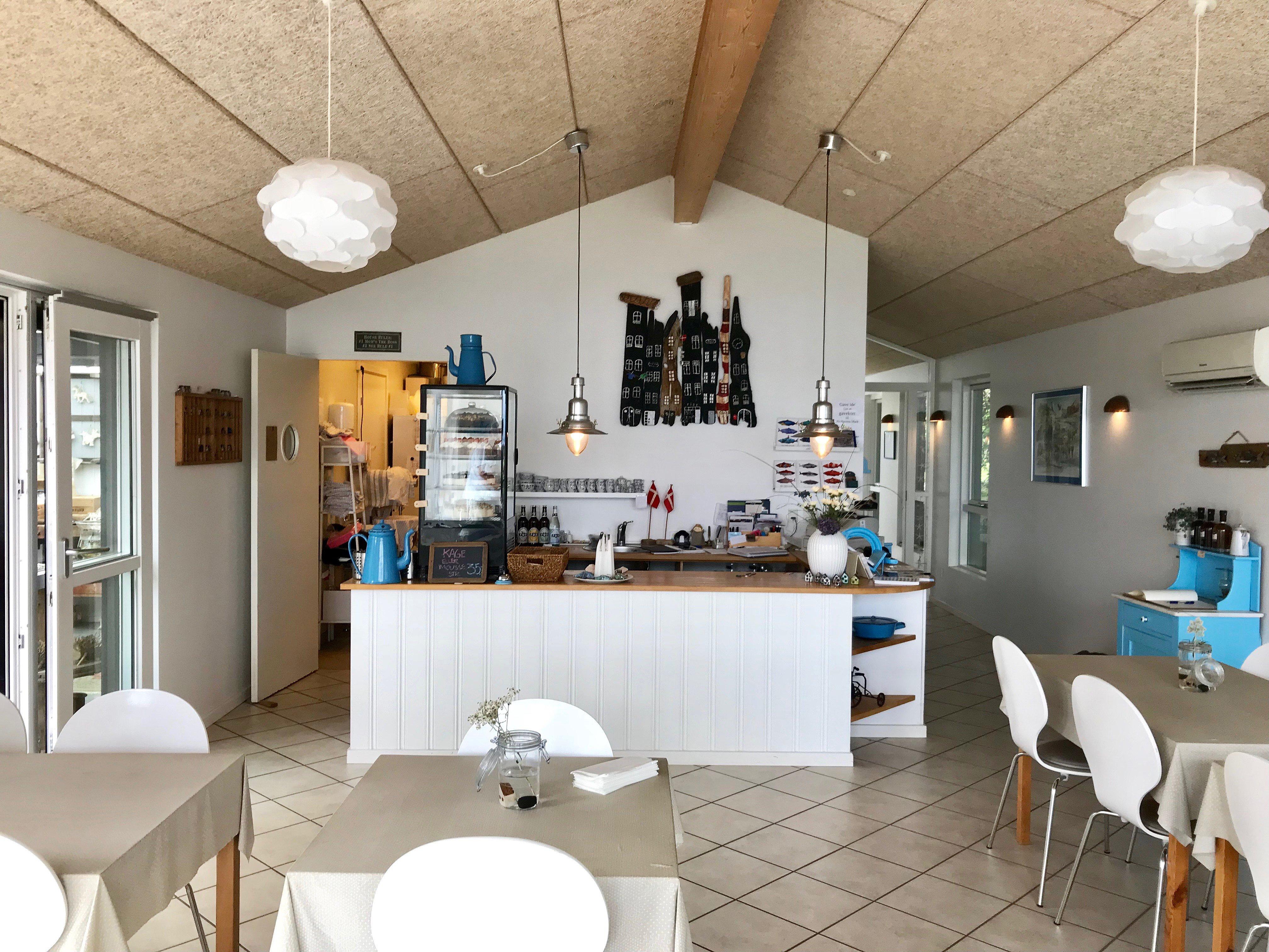 Cafe På Herrens Mark - Fur