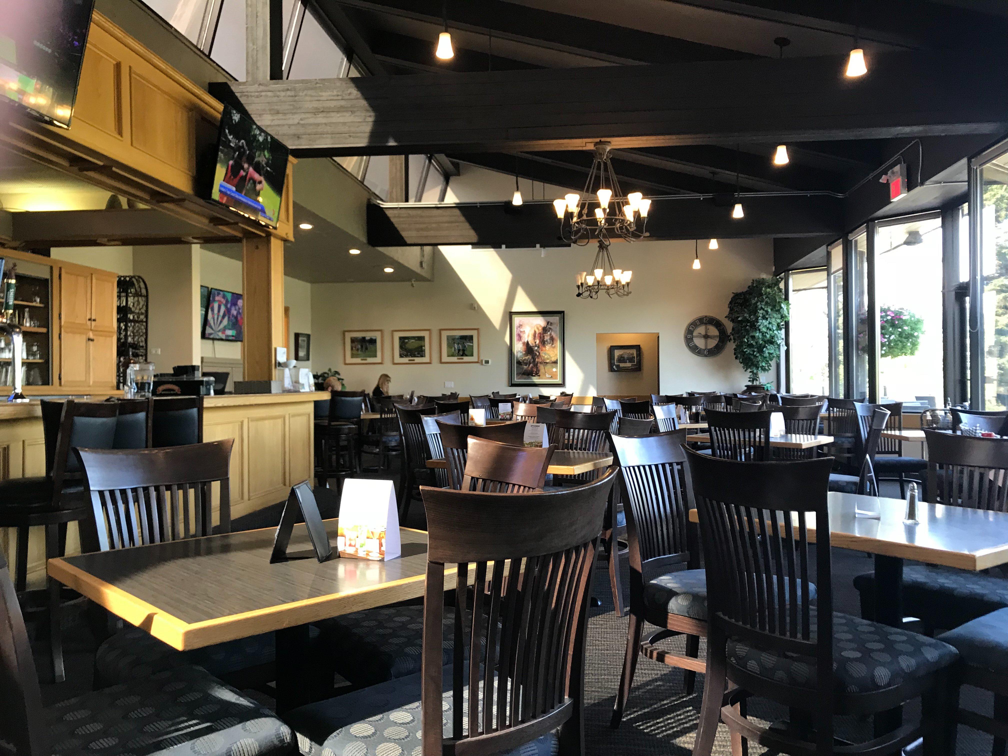 Mulligan's Restaurant and Lounge Valley Ridge Golf Course
