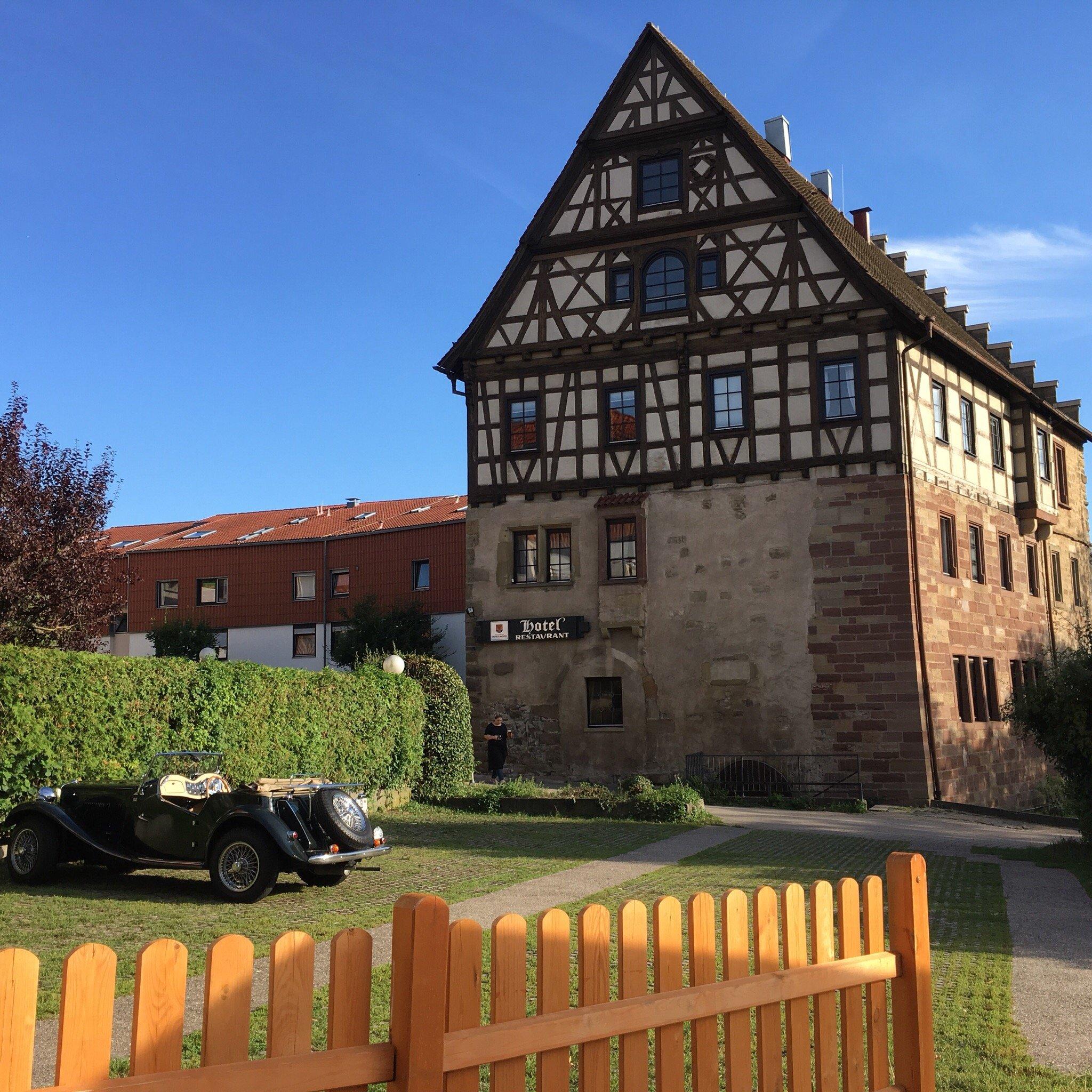 Schlosshotel Hoefingen
