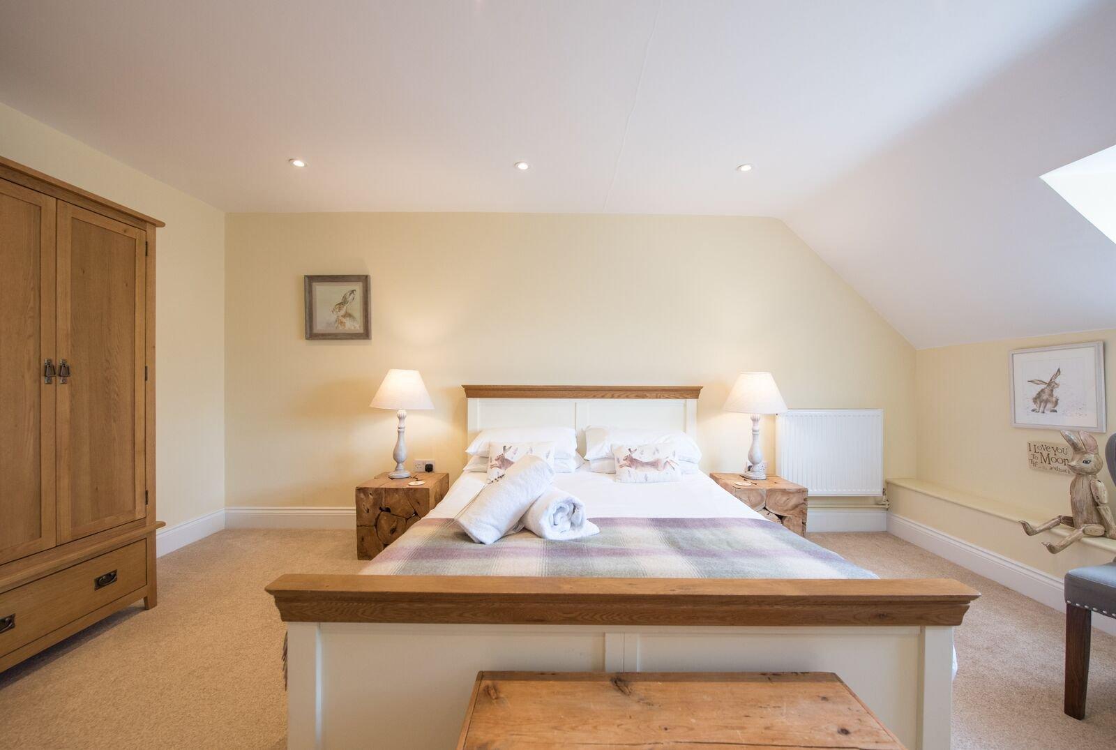 High Street Broadway