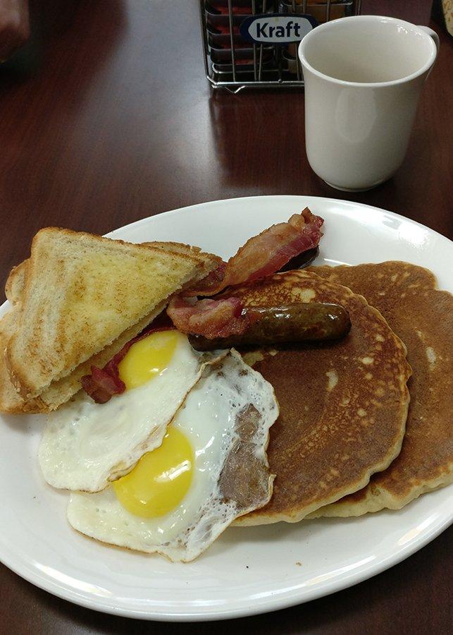 Ricky's All Day Grill - Golden