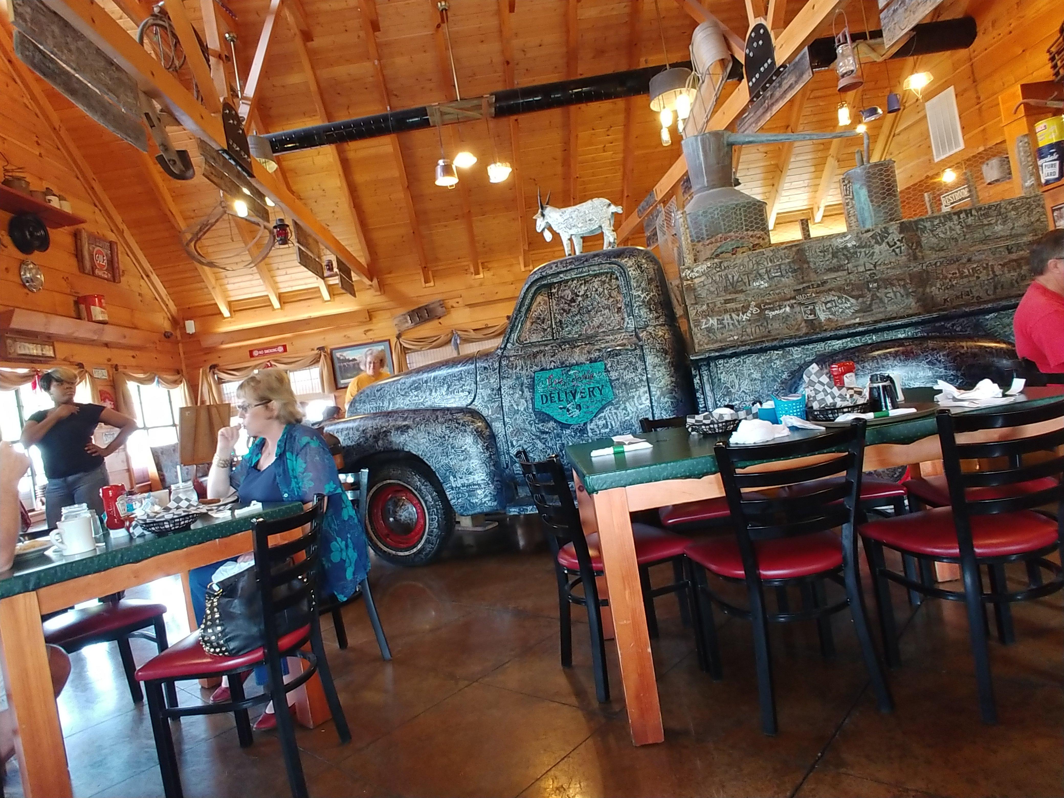 Hillbilly's Restaurant