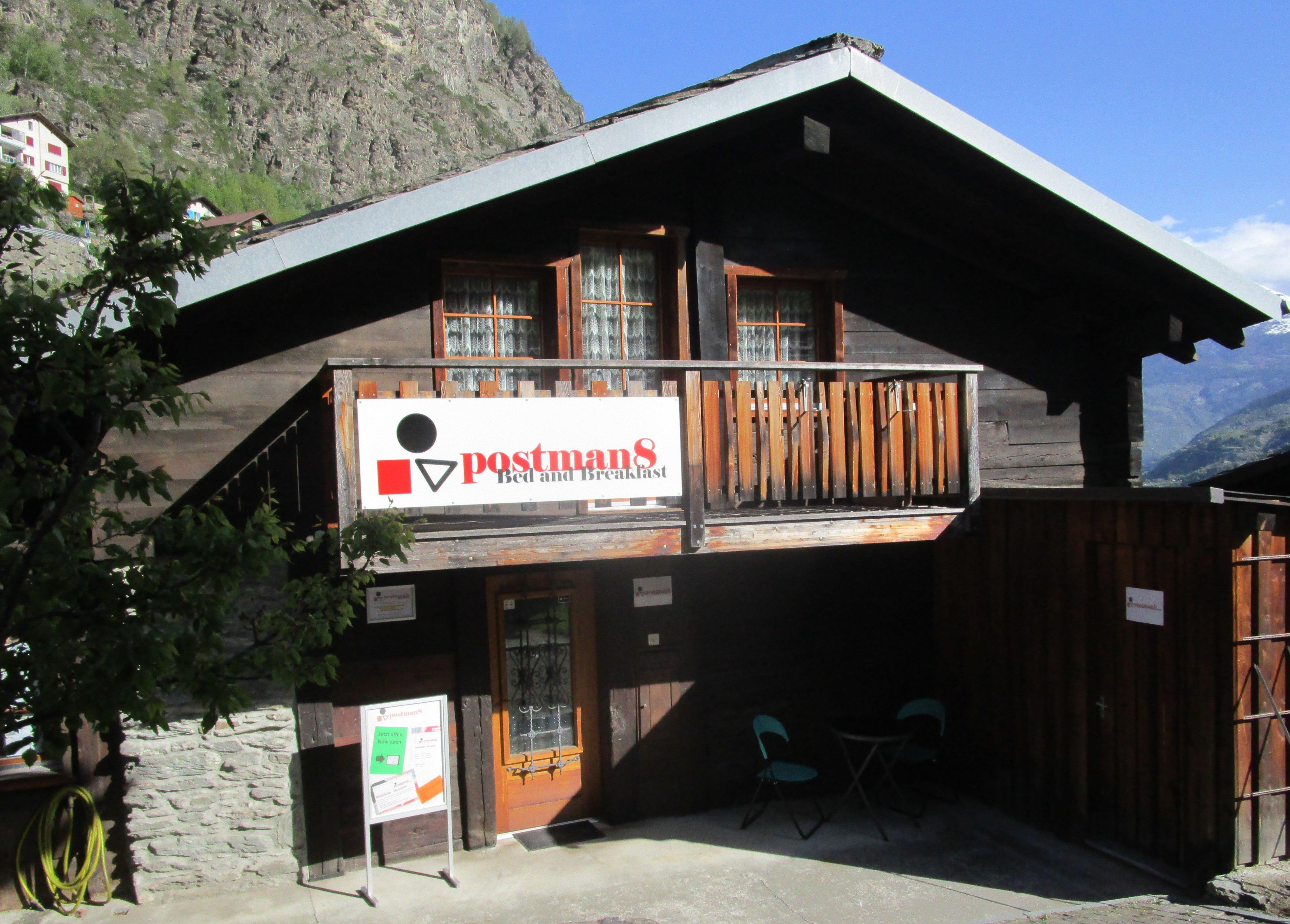 postman8 - Bed and Breakfast