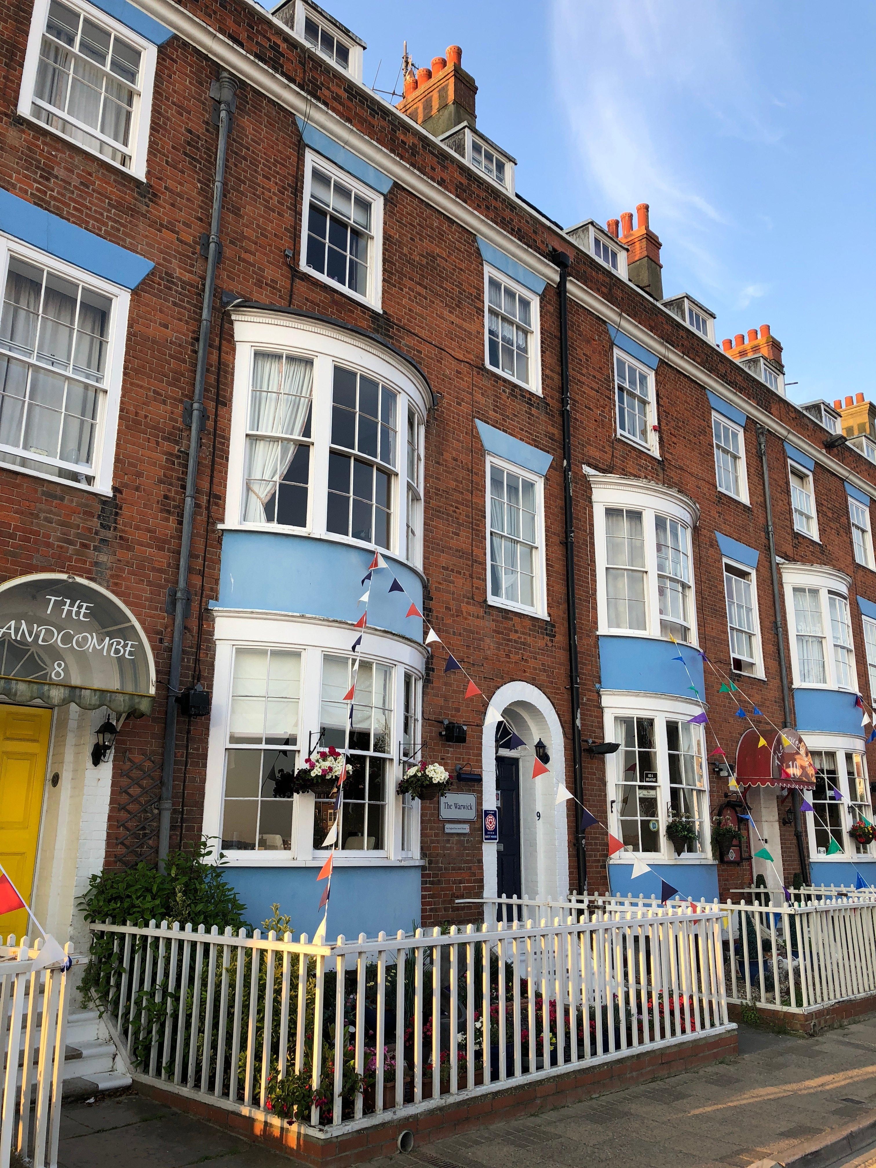 Warwick Court Guest House