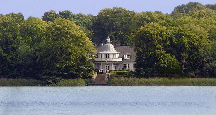 Aldershvile Slotspavillon