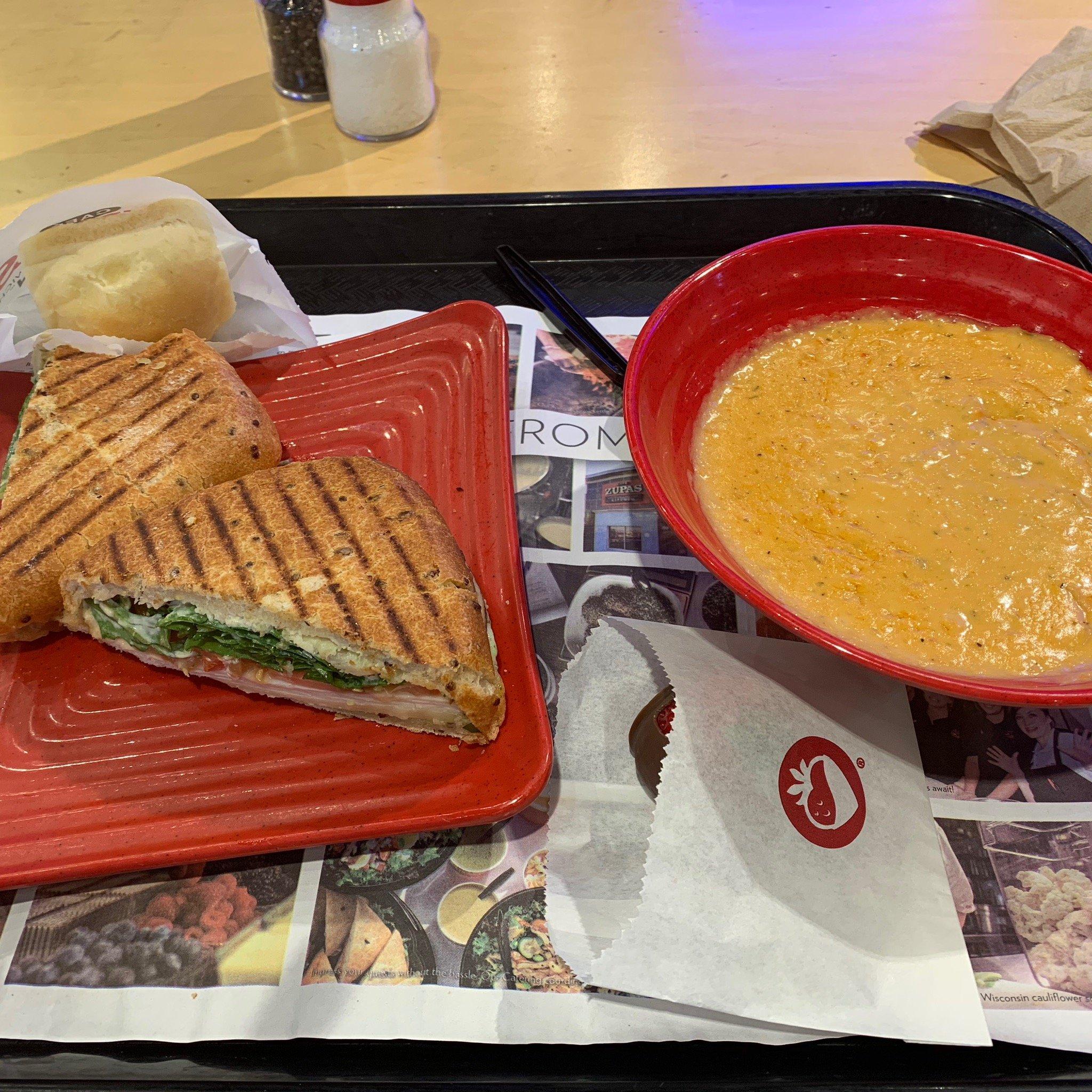 Cafe Zupas