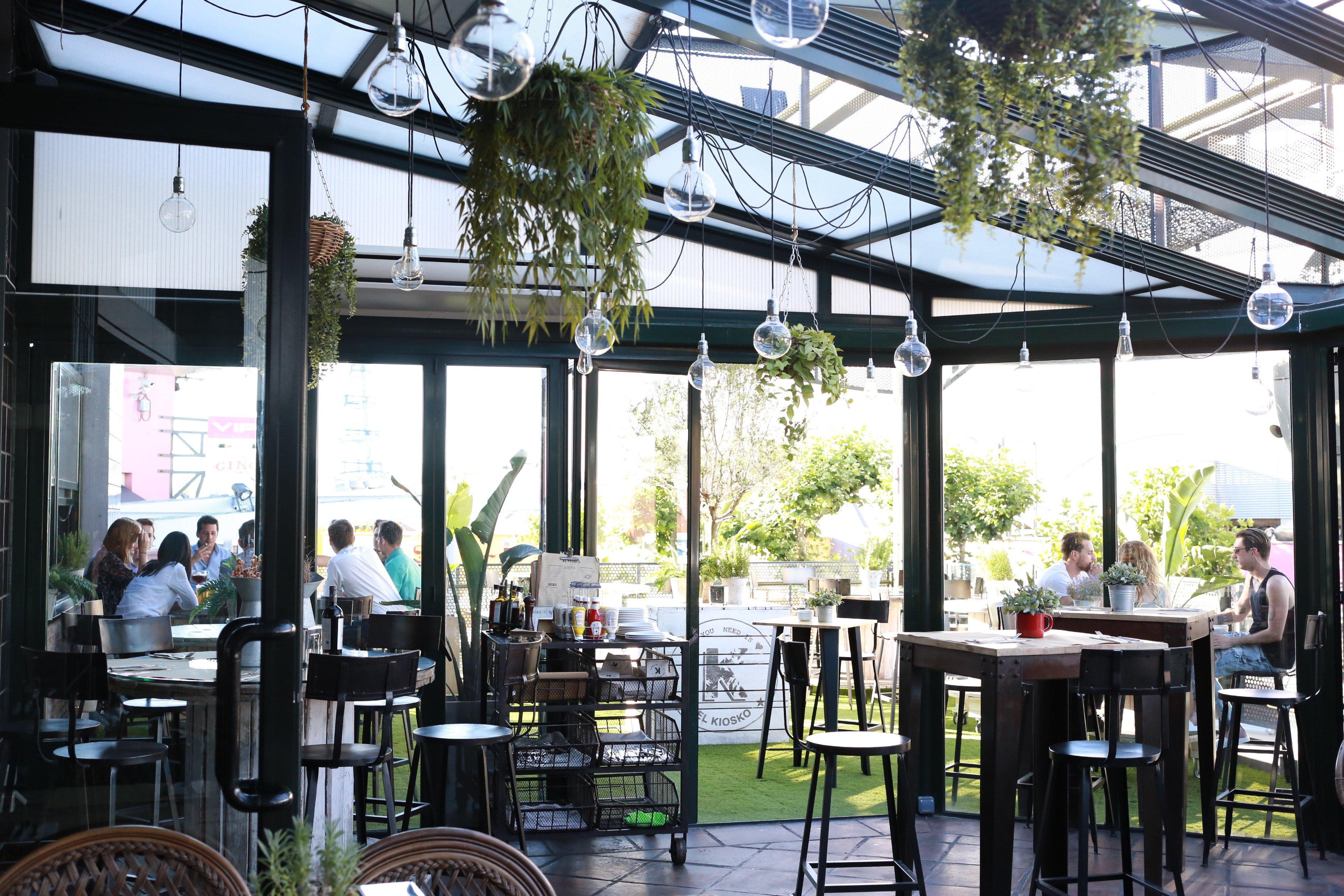 El Kiosko Heron City