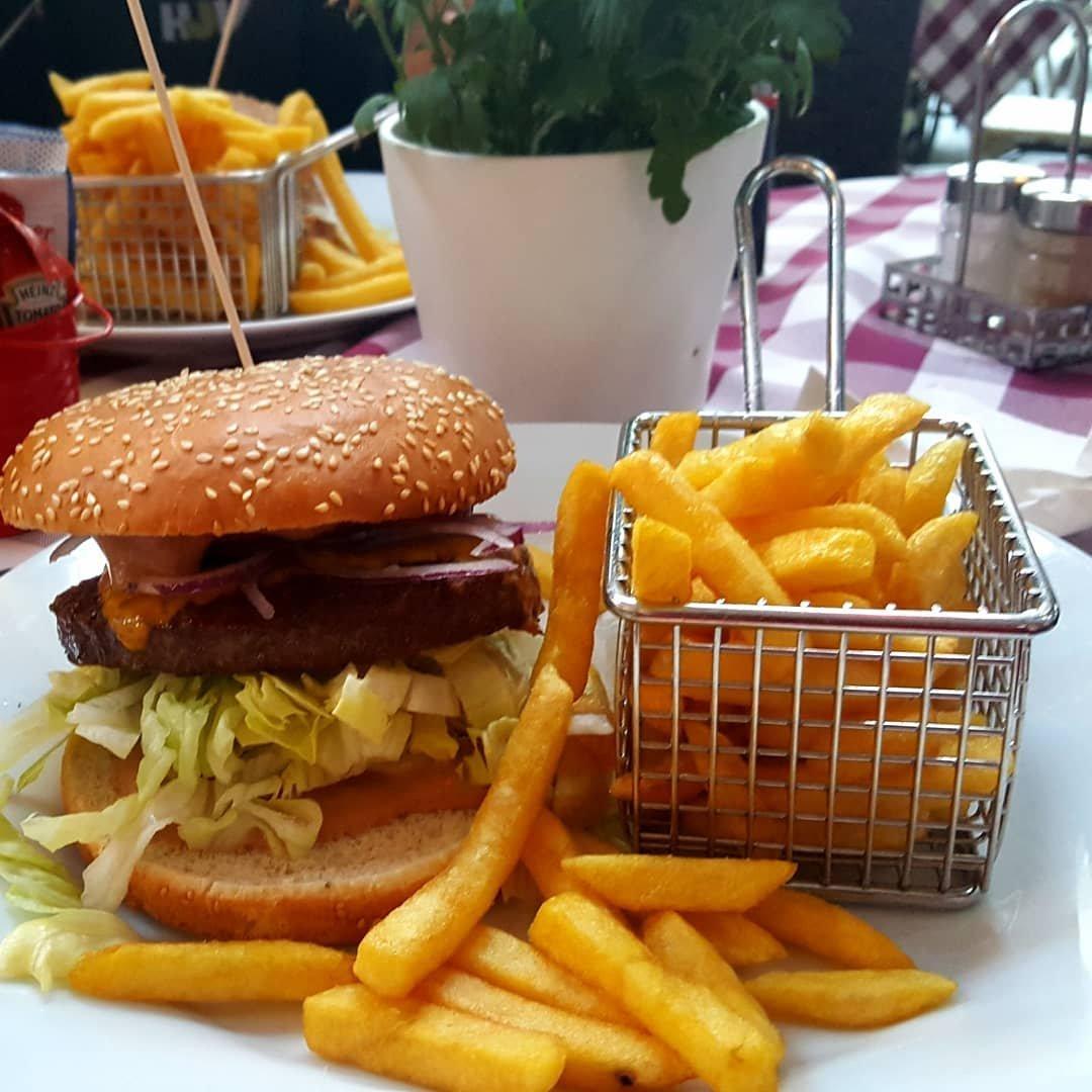 Photo by Charlotte L