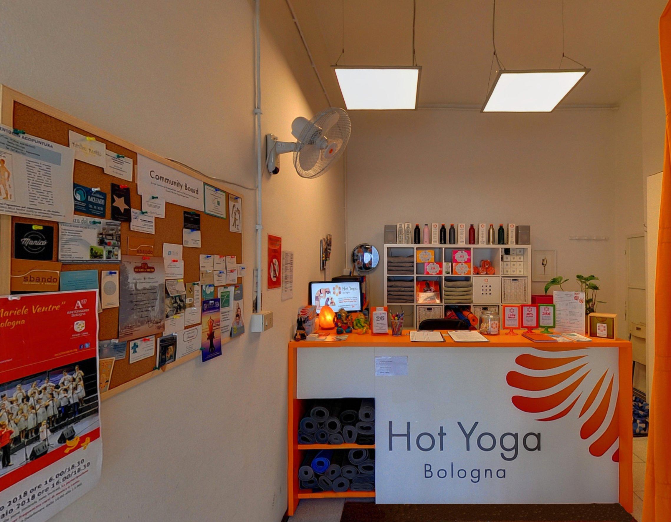 Hot Yoga Bologna
