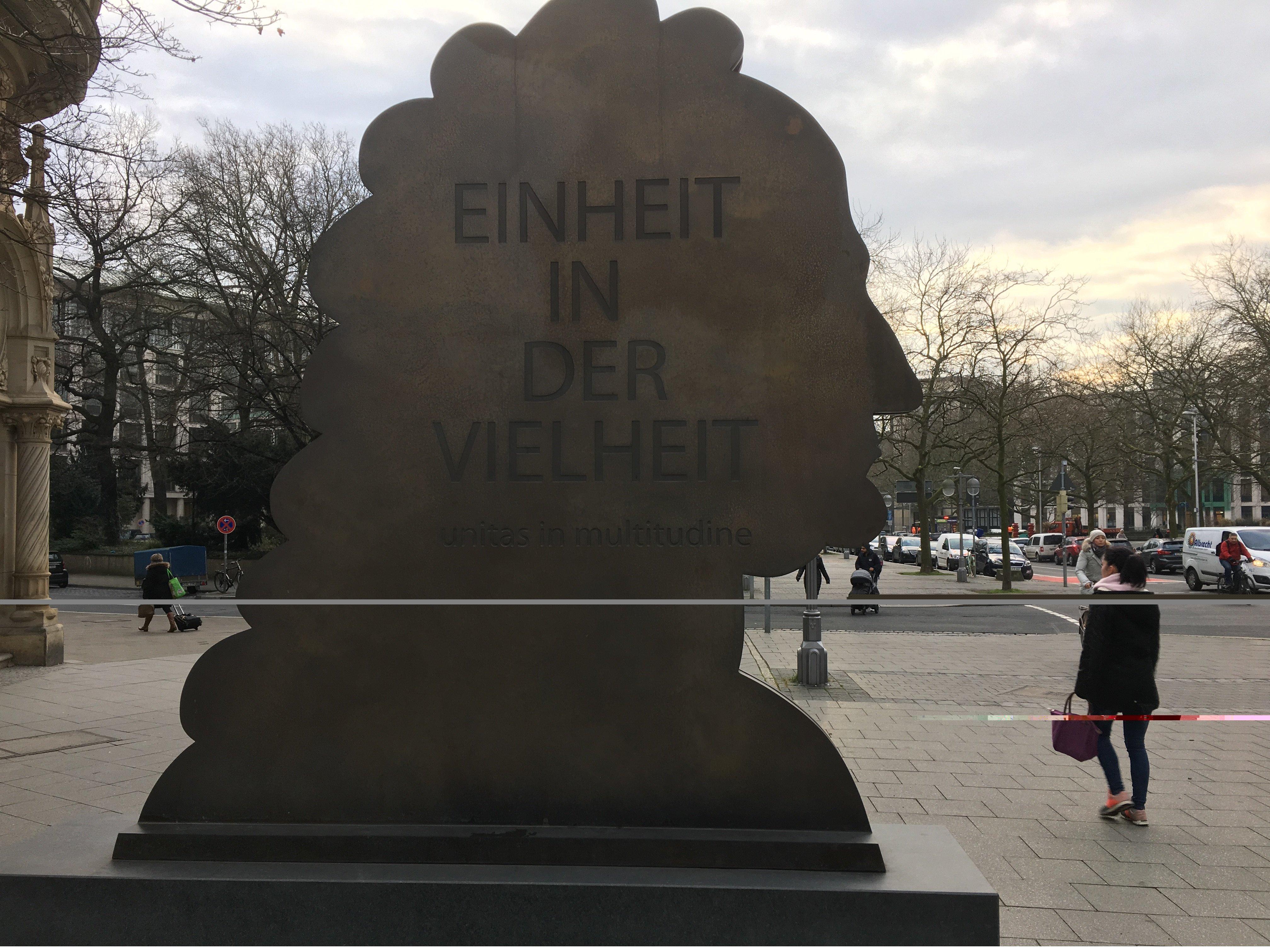 Leibniz-Denkmal