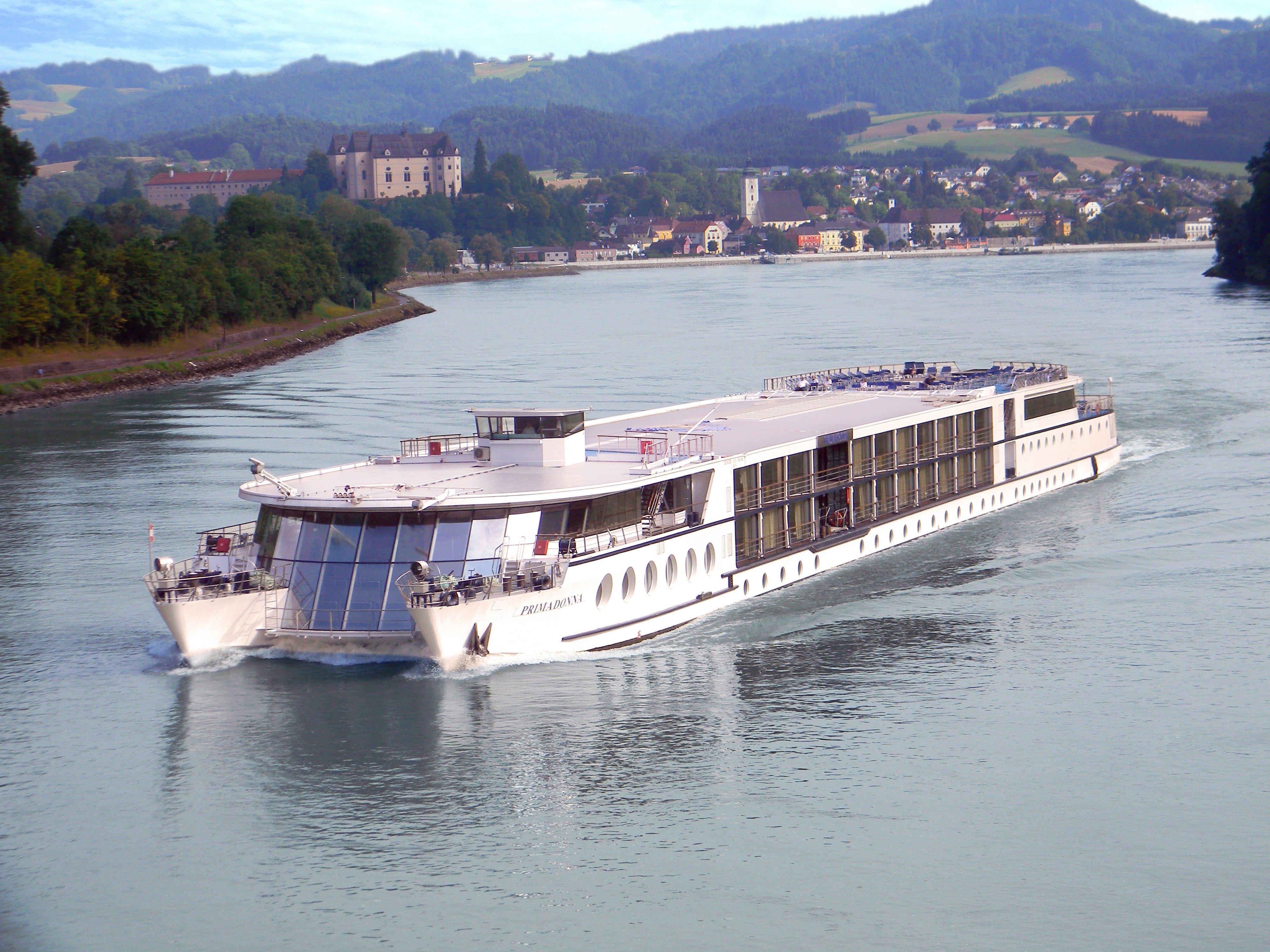 Donau Touristik