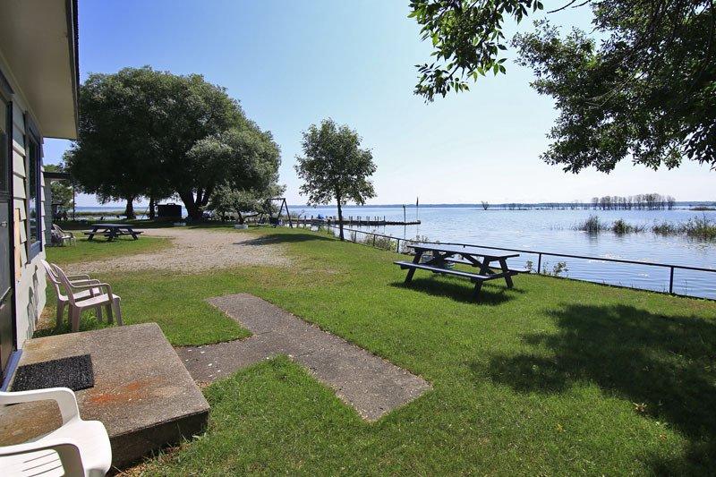 Stemac's Bayview Cabins
