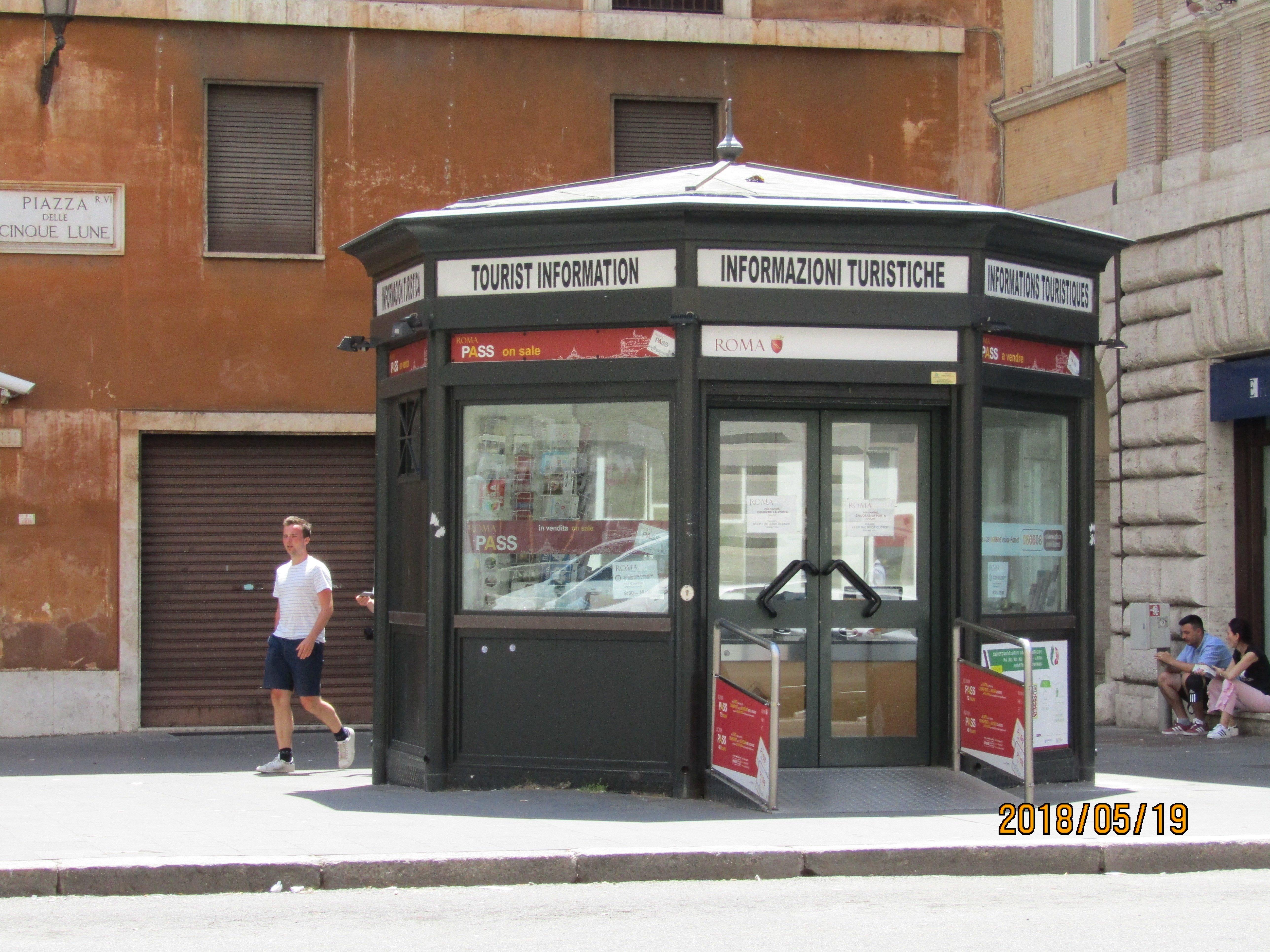 PIT Navona - Five Moons