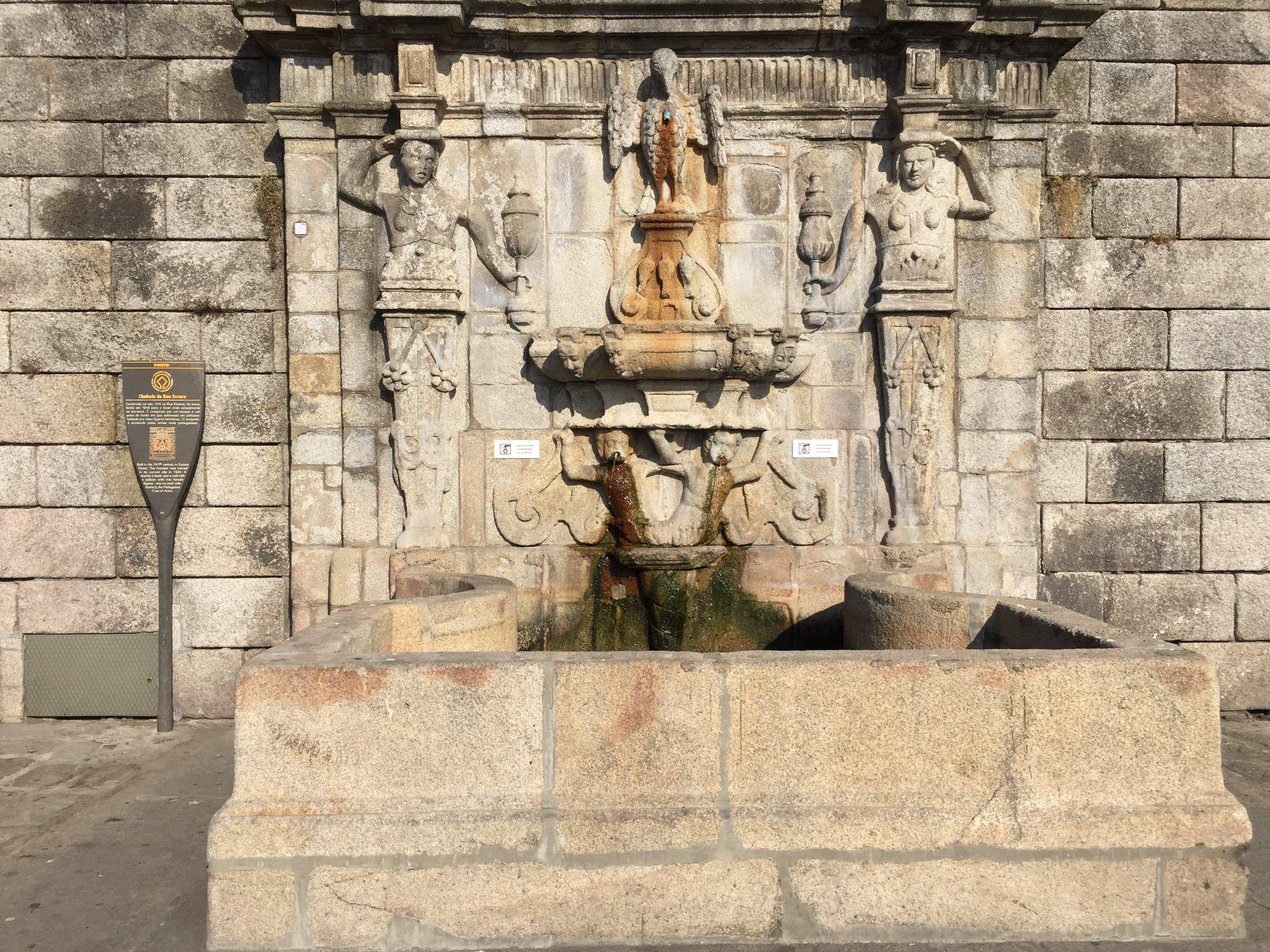 Chafariz da Rua Escura