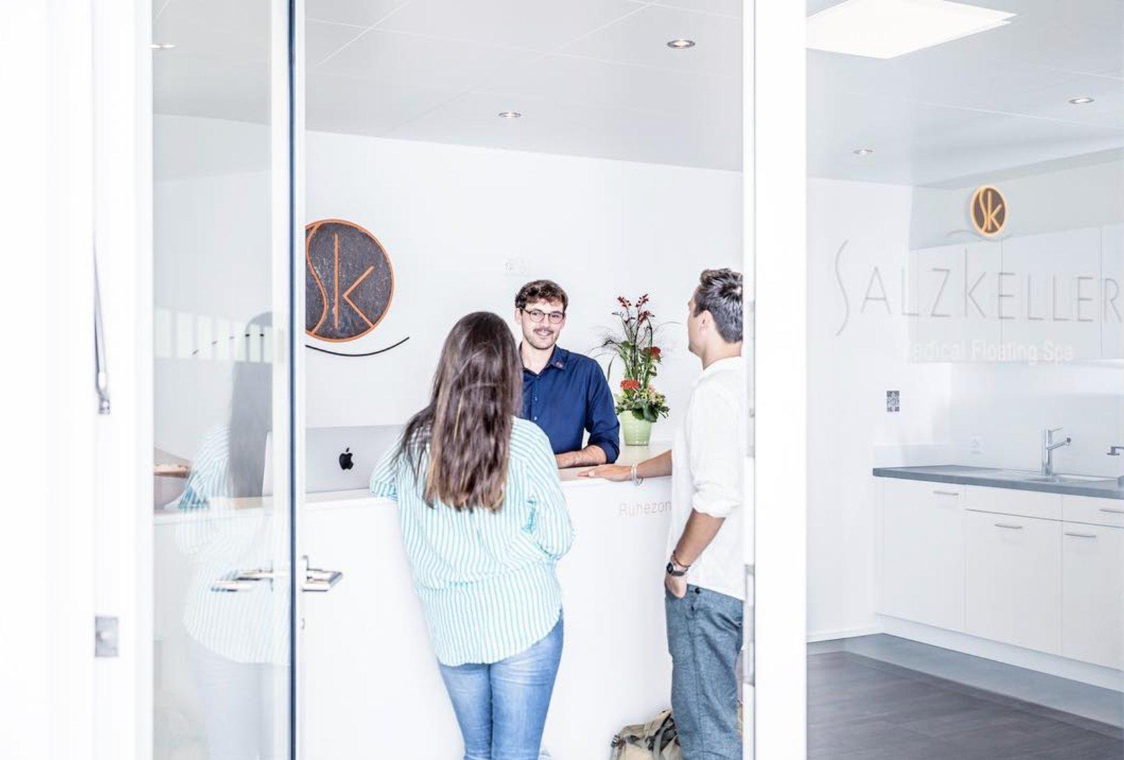 SalzKeller Medical Floating Spa