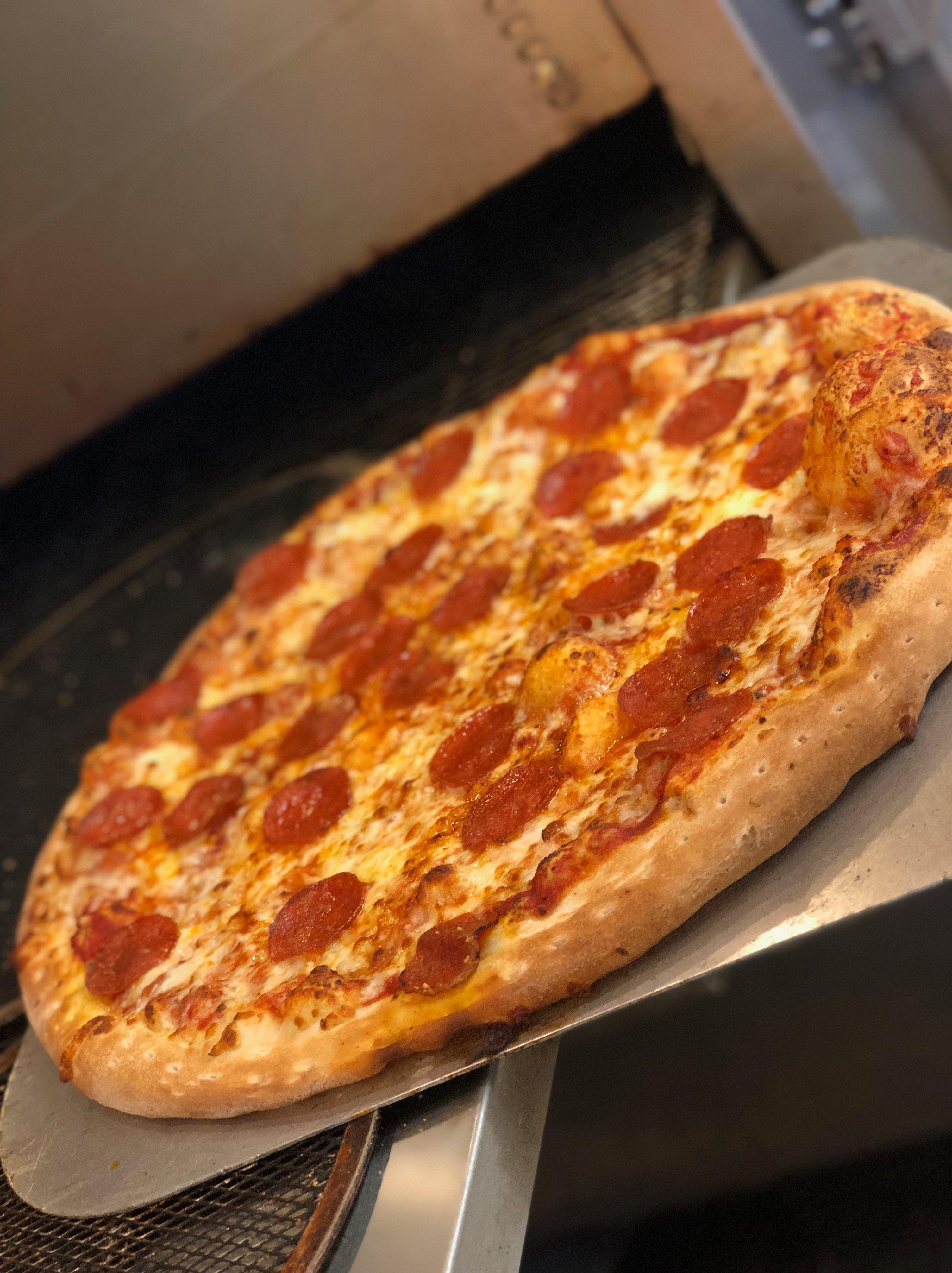 3 Olives Pizza & Deli