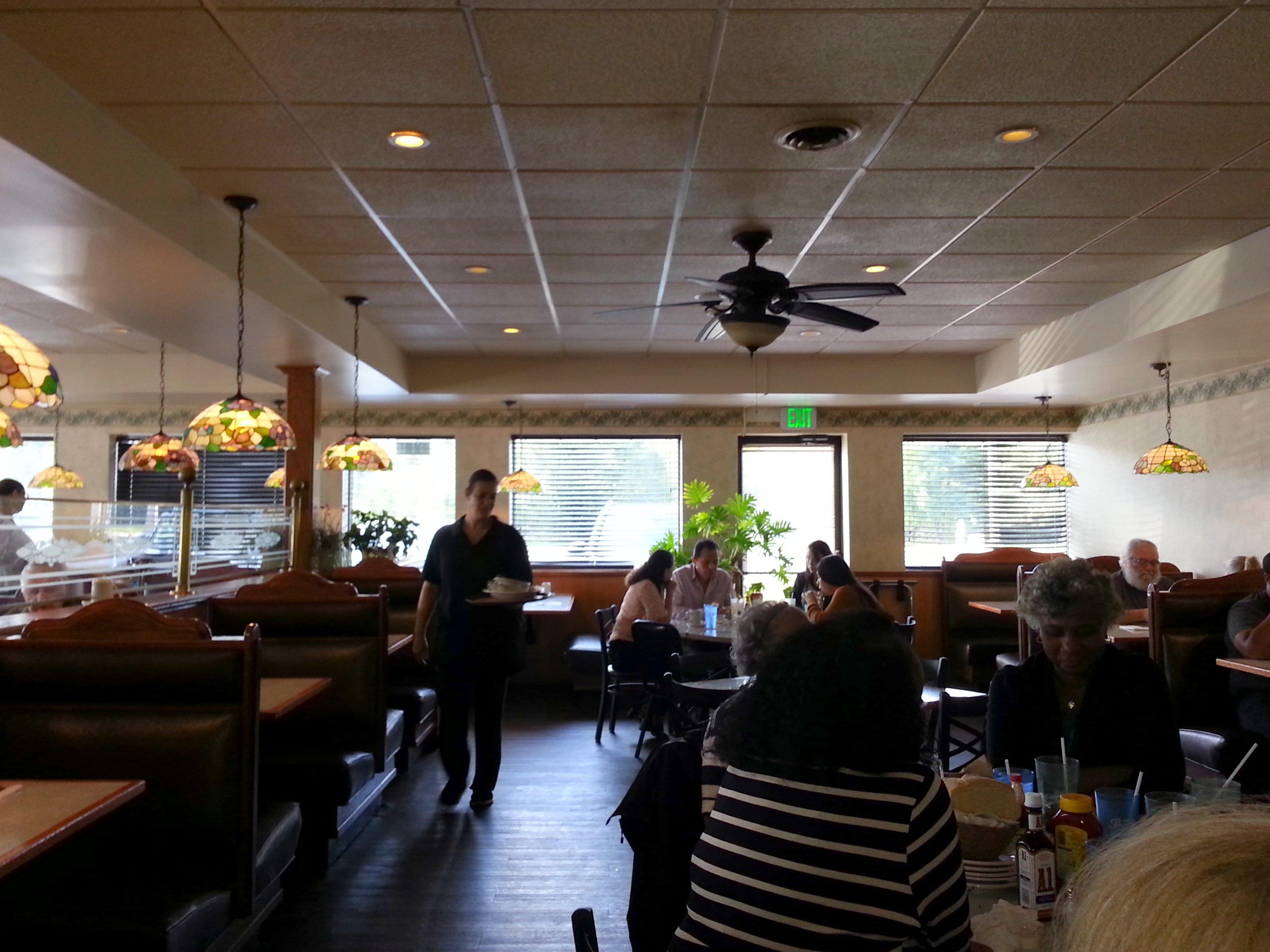 Maxim's Restaurant & Lounge