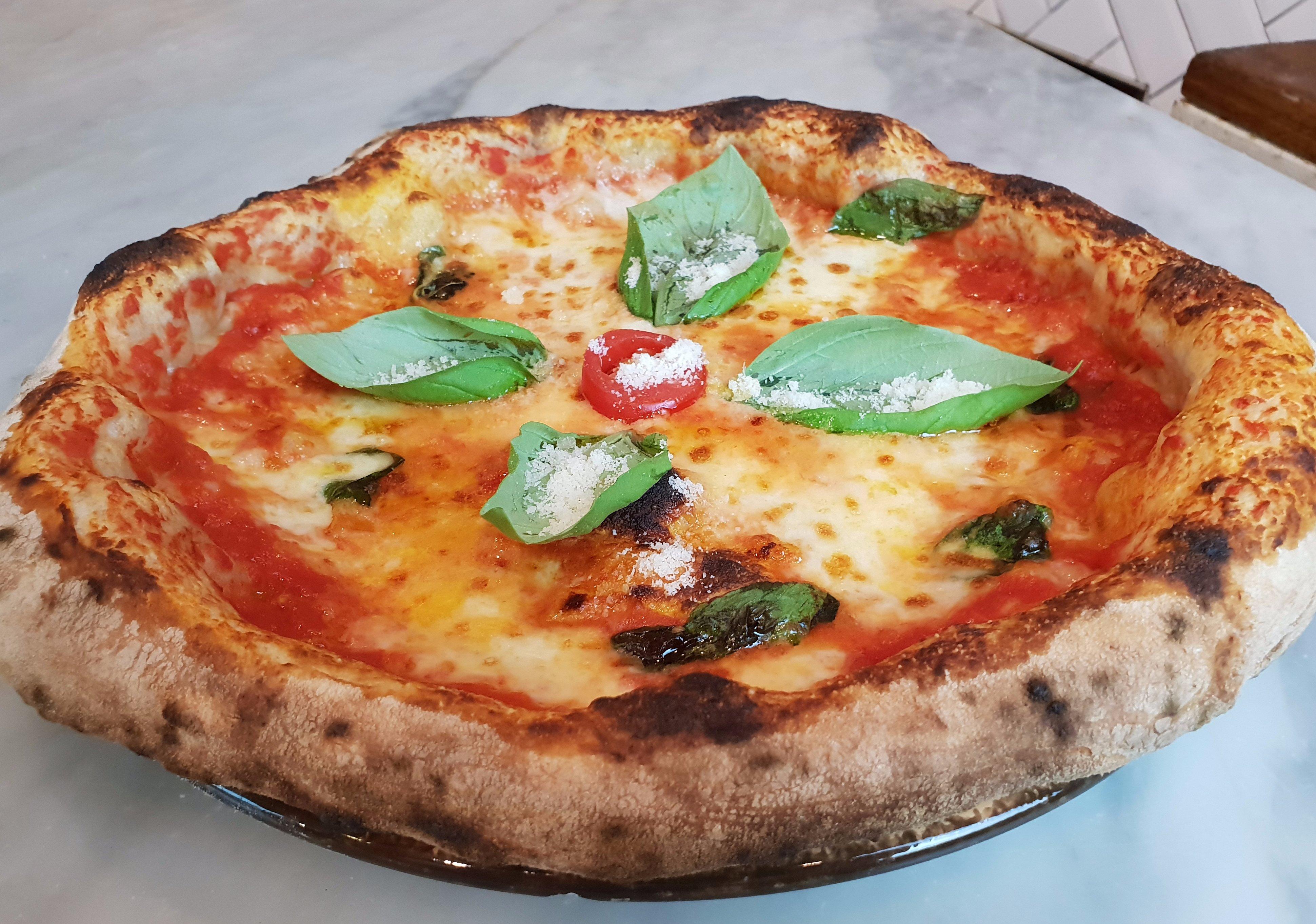 Antica Pizzeria Leone