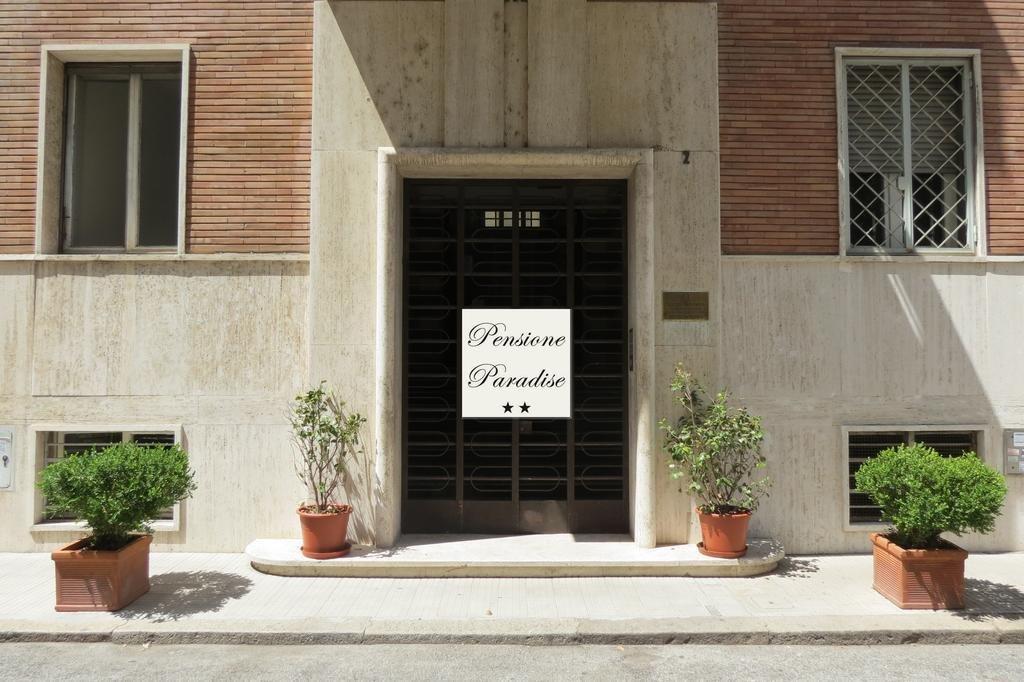 Pensione Paradise