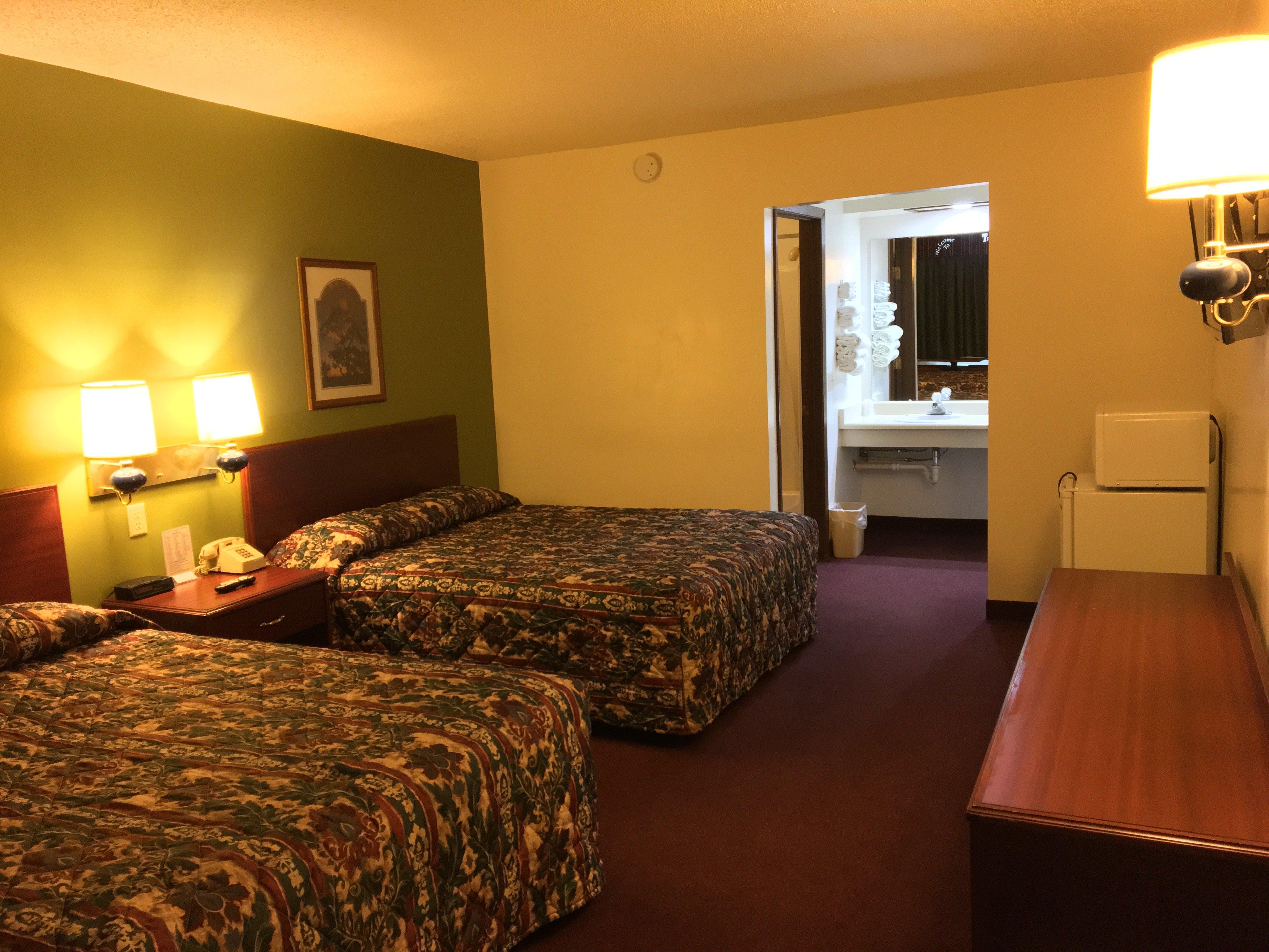 Thunderbird Motor Inn