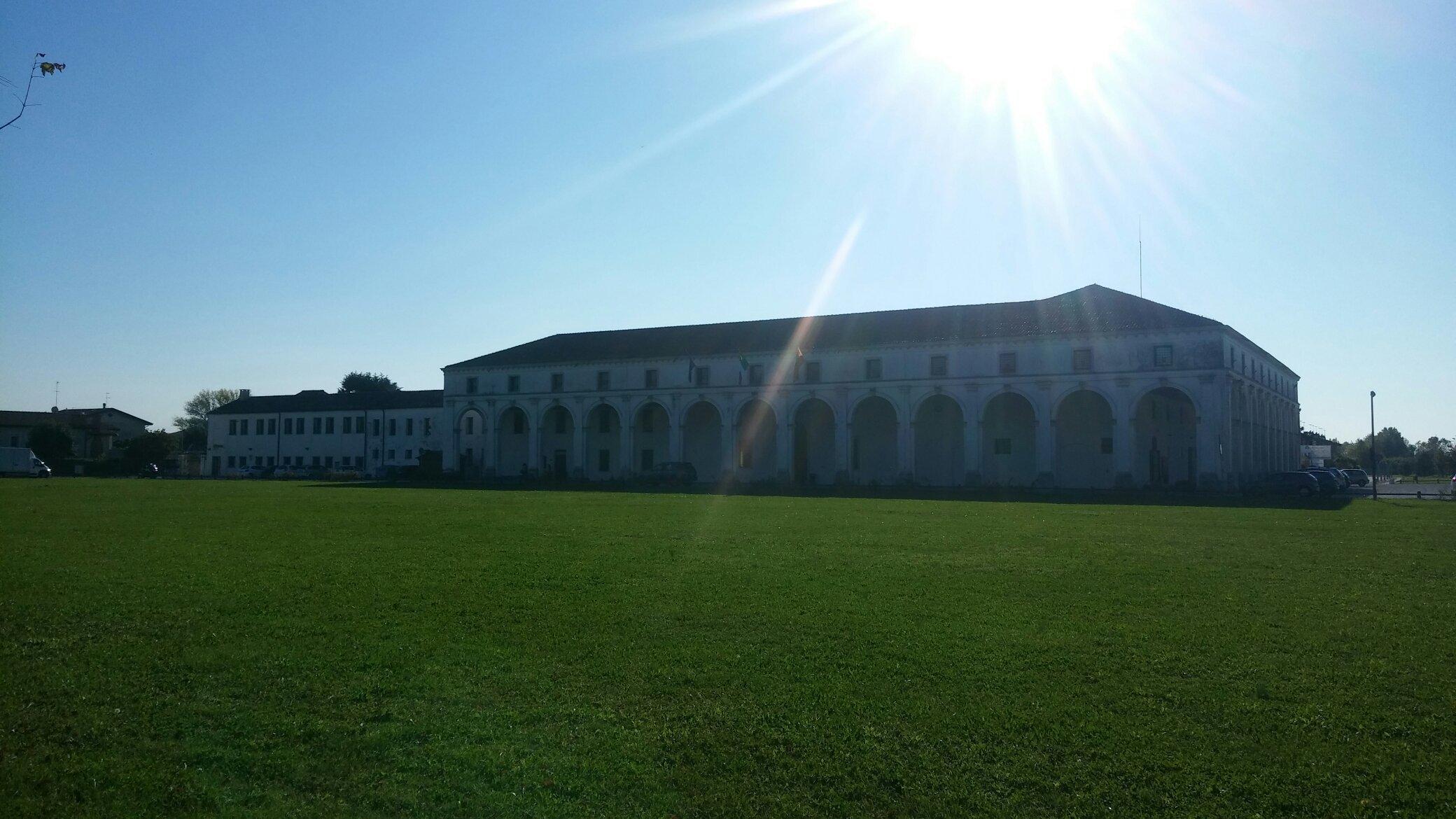 Barchesse di Villa Fini