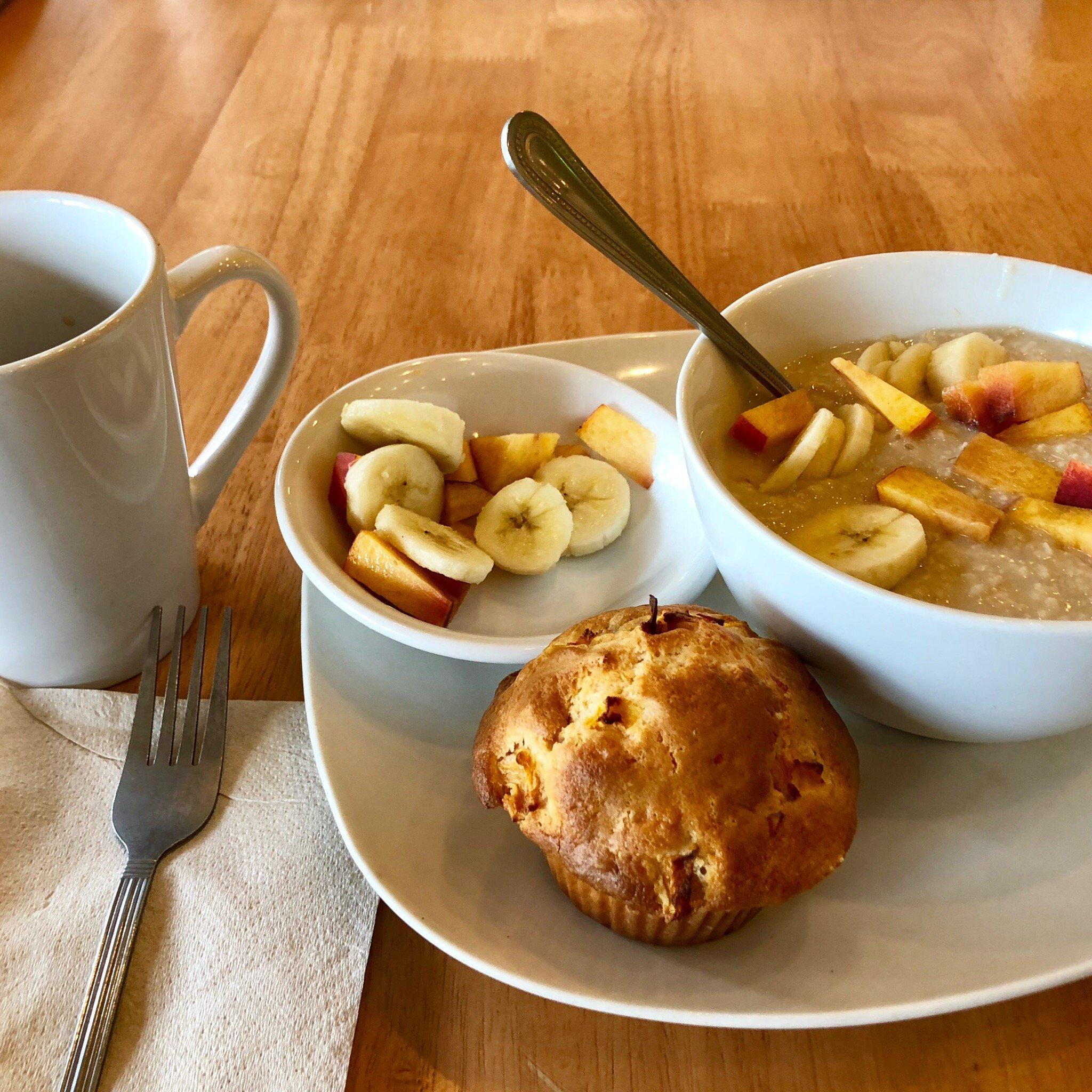 BoulTawn's Cafe & Bakery