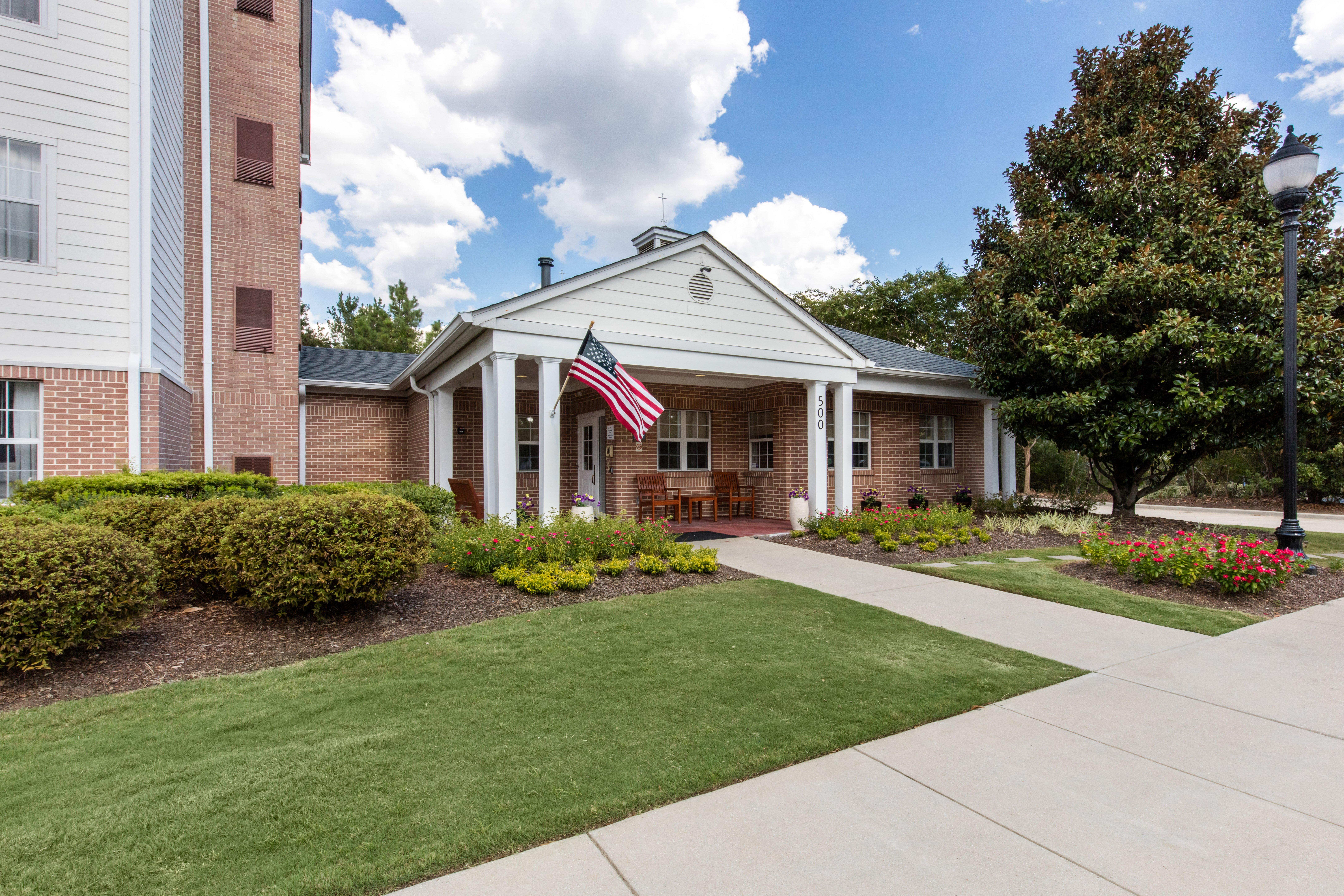 Suburban Studios Birmingham Homewood I-65