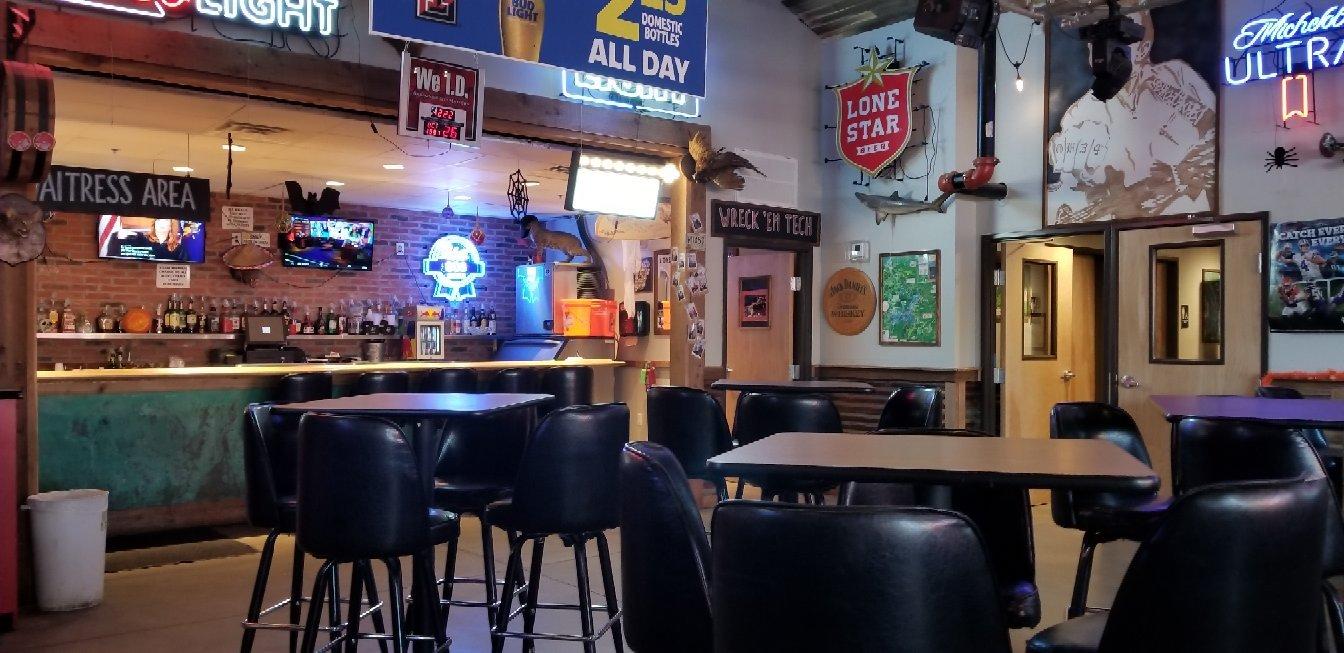 Photo by Saraheawoolsey