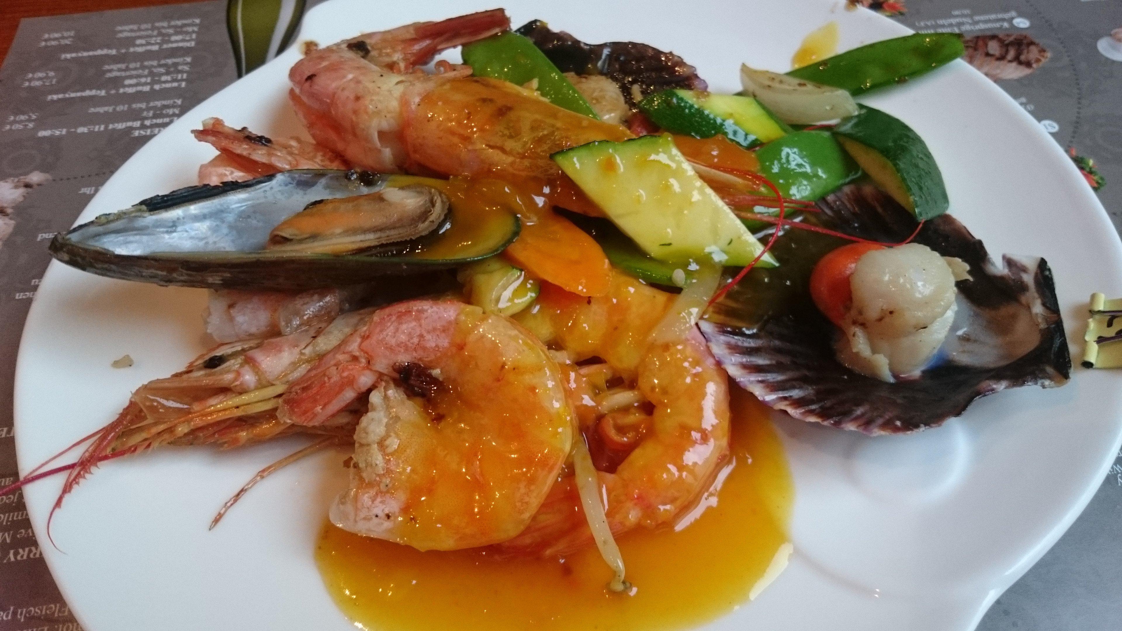 Didi Chen's World of Asia Restaurant