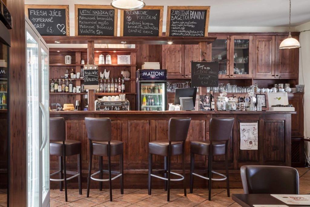 Café & Bistro Beseda