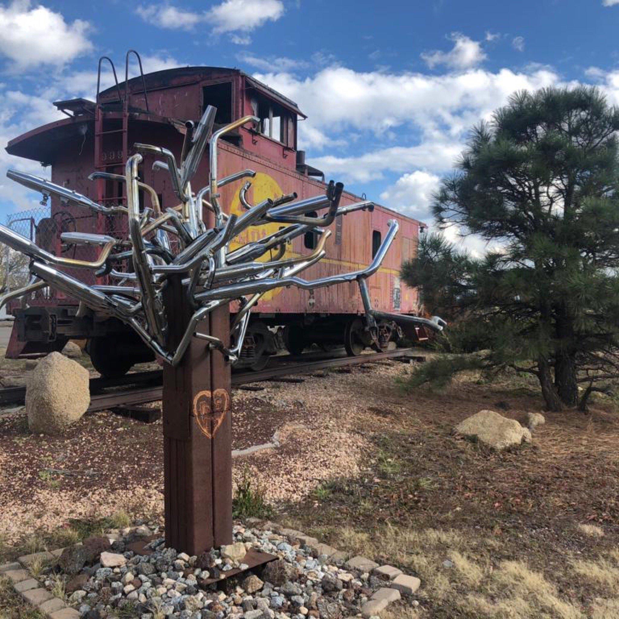 Roadhouse Bar & Grill