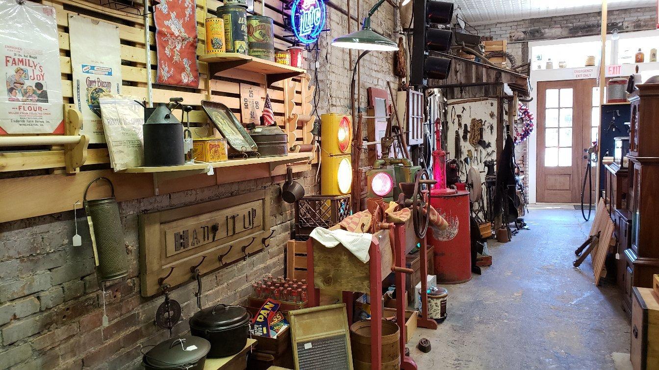 Finishing Touch Antique Mall