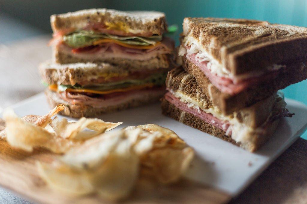 D'Lish Kitchen Deli Cafe