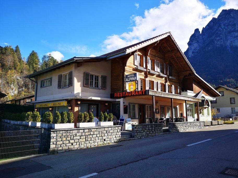 Hotel-Restaurant Alpina
