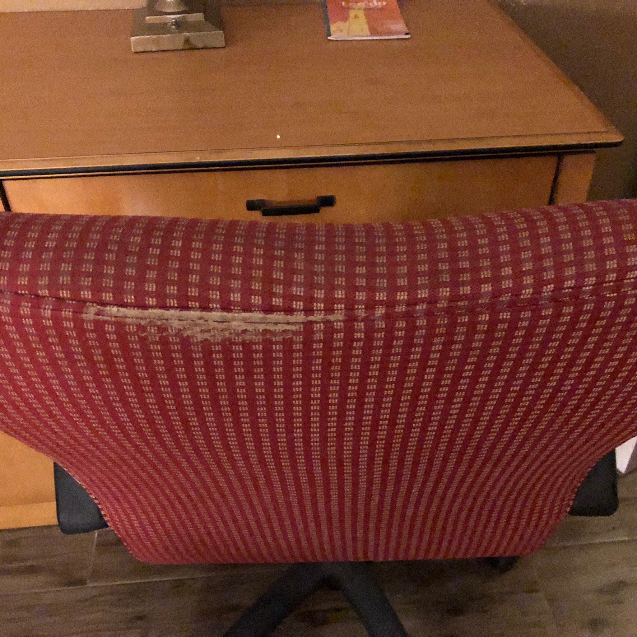 Executive Inn & Suites