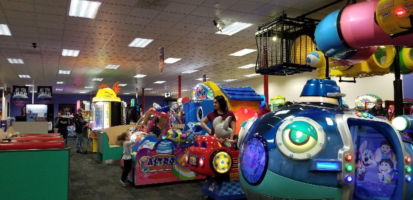 Chuck E. Cheese's