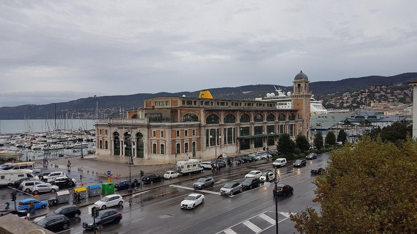 Piazza Venezia Le Camere