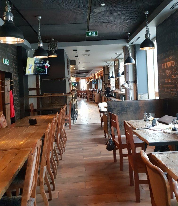 Zloty Pies Restaurant