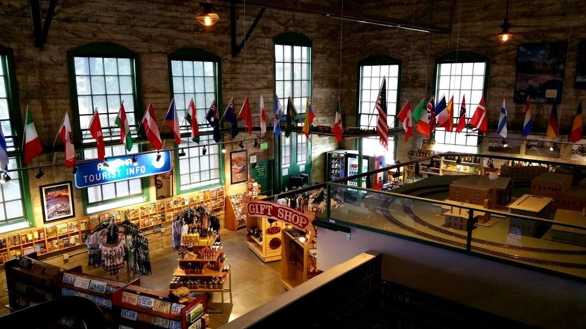 Photo by Chucknteojamul