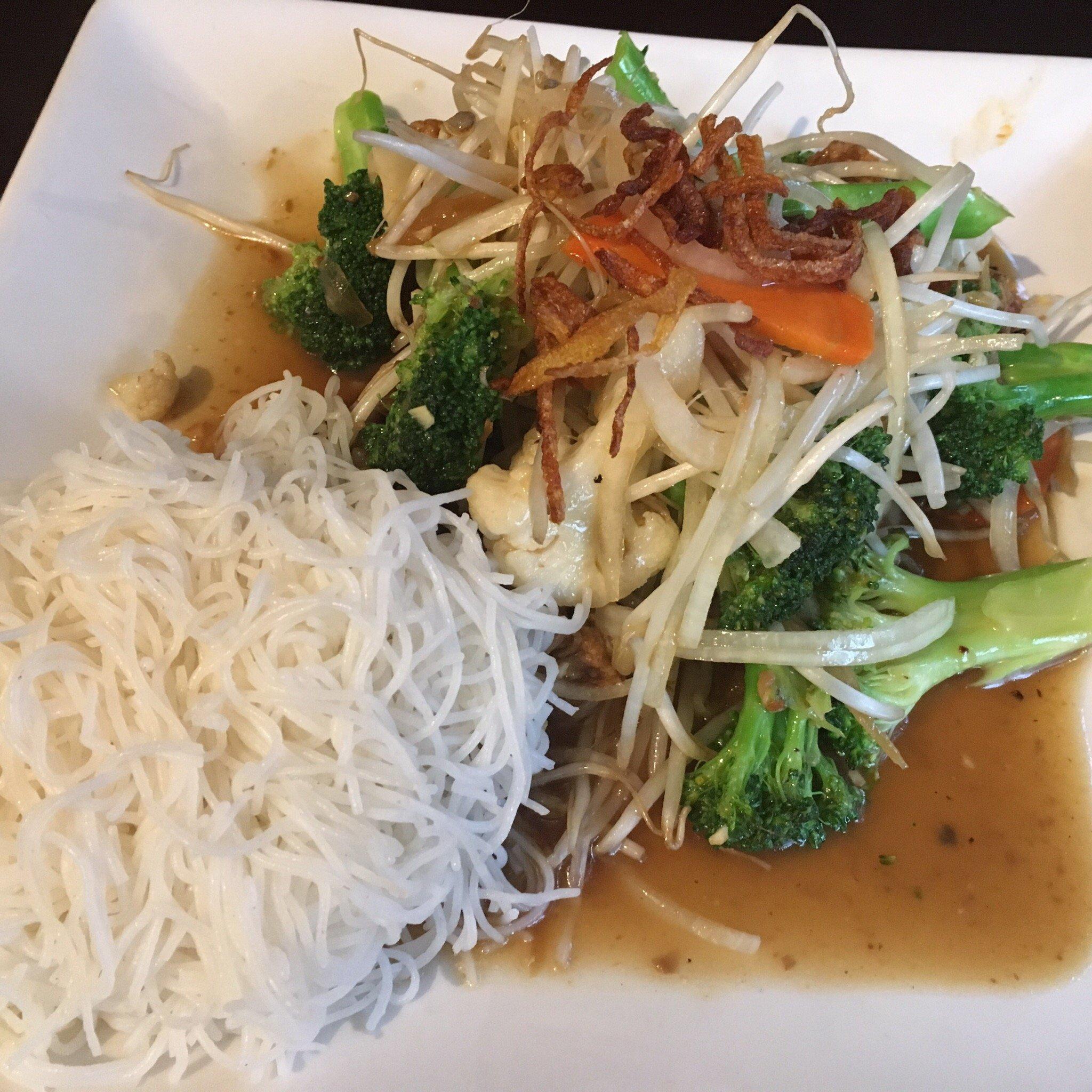 Green Leaf Vietnamese Bistro