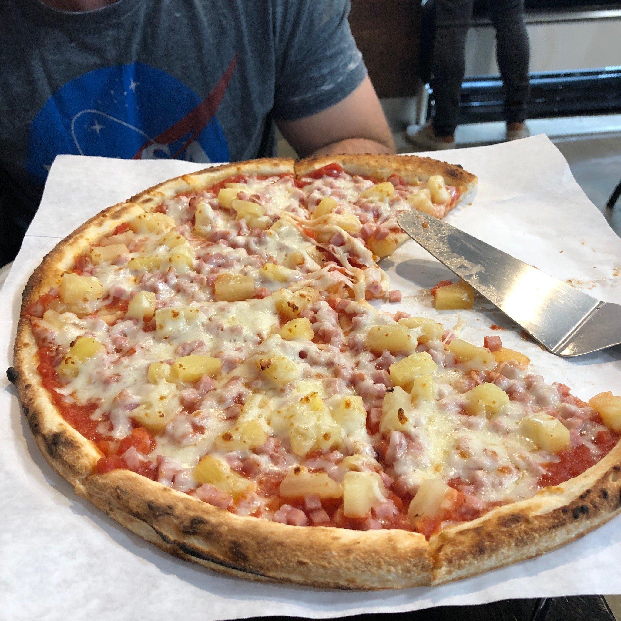 Sampa's Gourmet Pizza Co