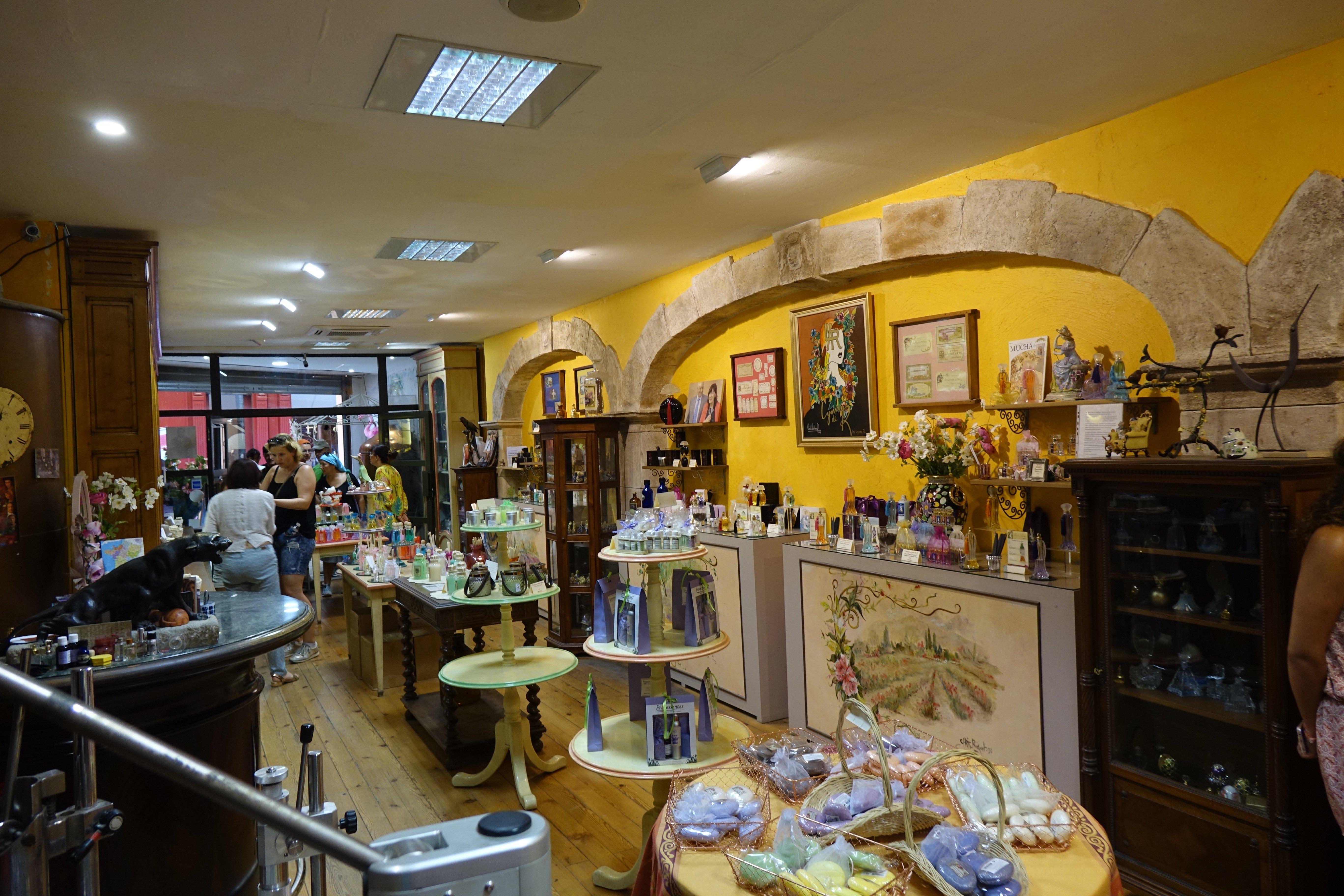 Parfumerie Guy Bouchara