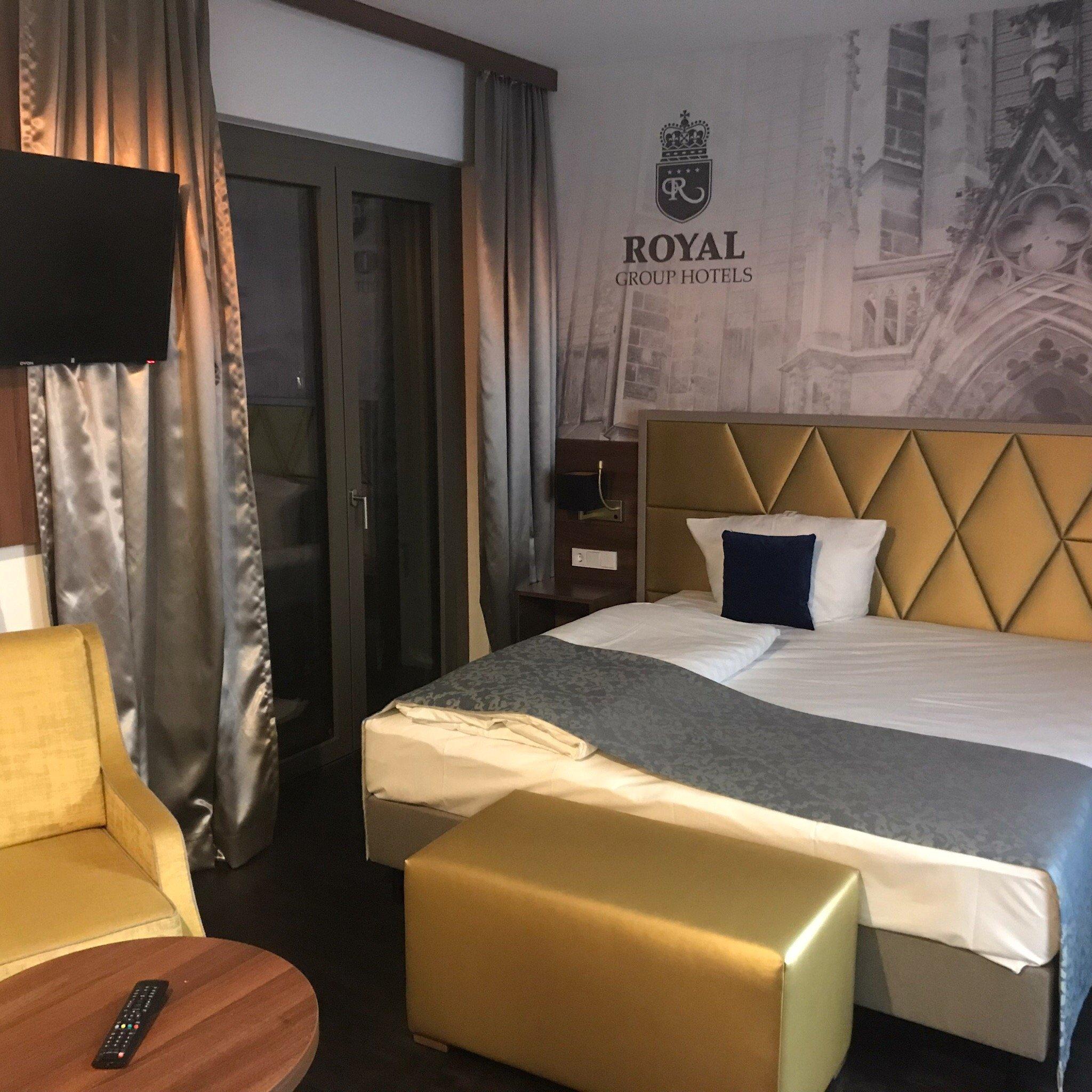 Best Western Plus Royal Suites