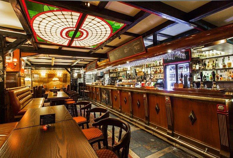 The Bishops Arms Park Avenue