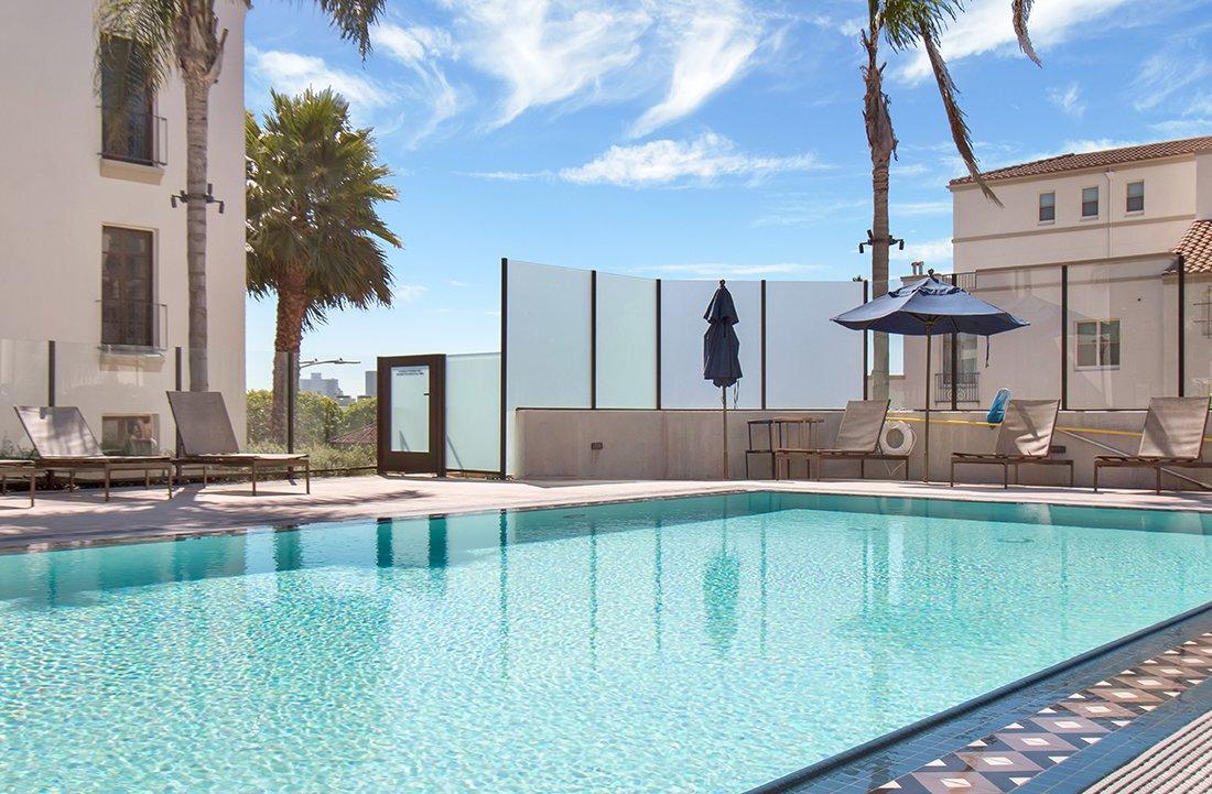 Westwood Resort Style Apartments Near UCLA