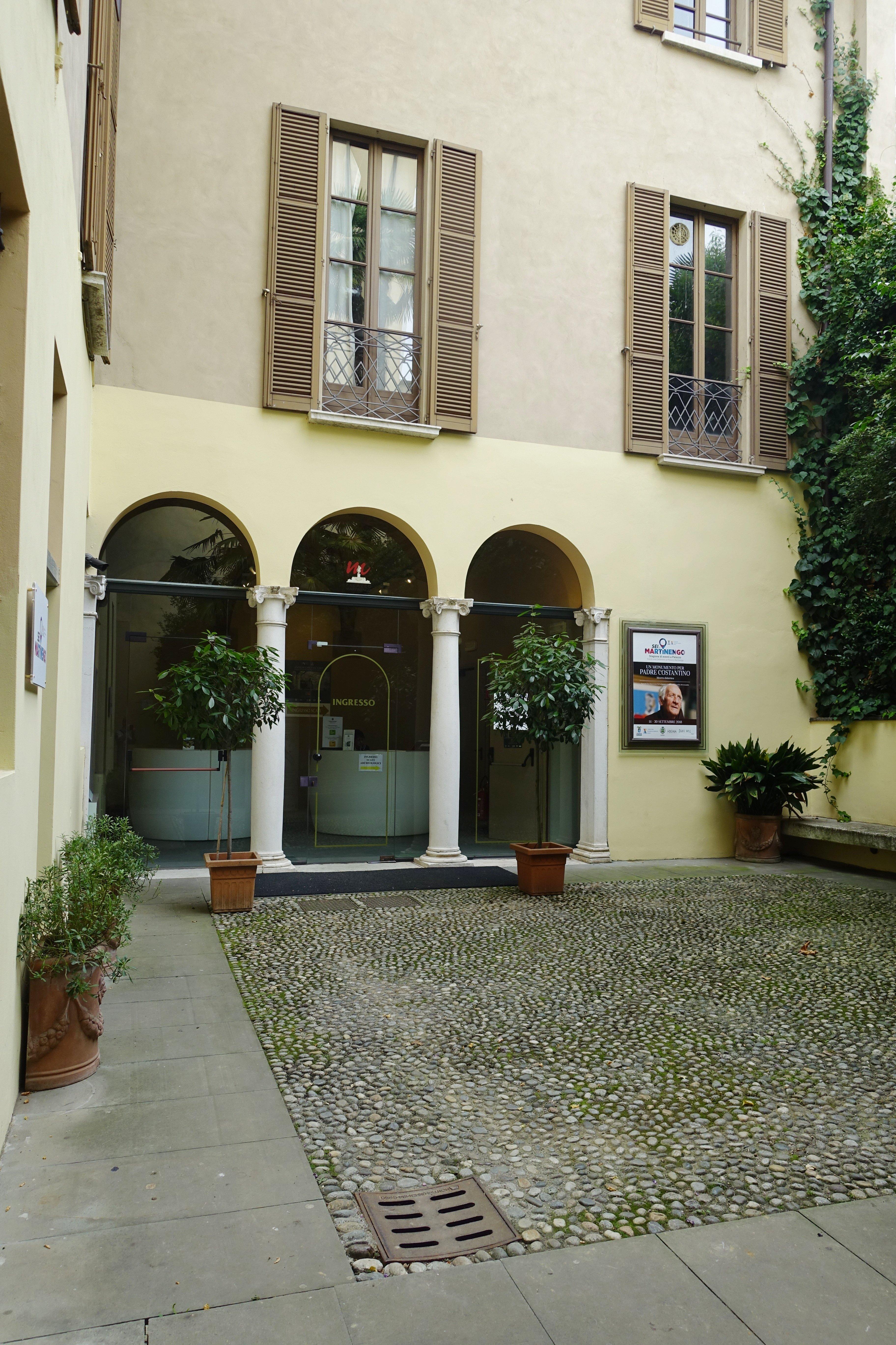 Infopoint di Brescia Piazza del Foro